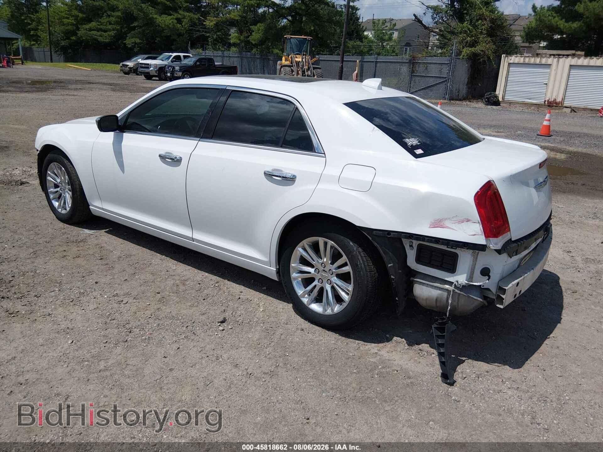 2017 CHRYSLER 300C - VIN: 2C3CCAEG2HH663081 - Фото 3