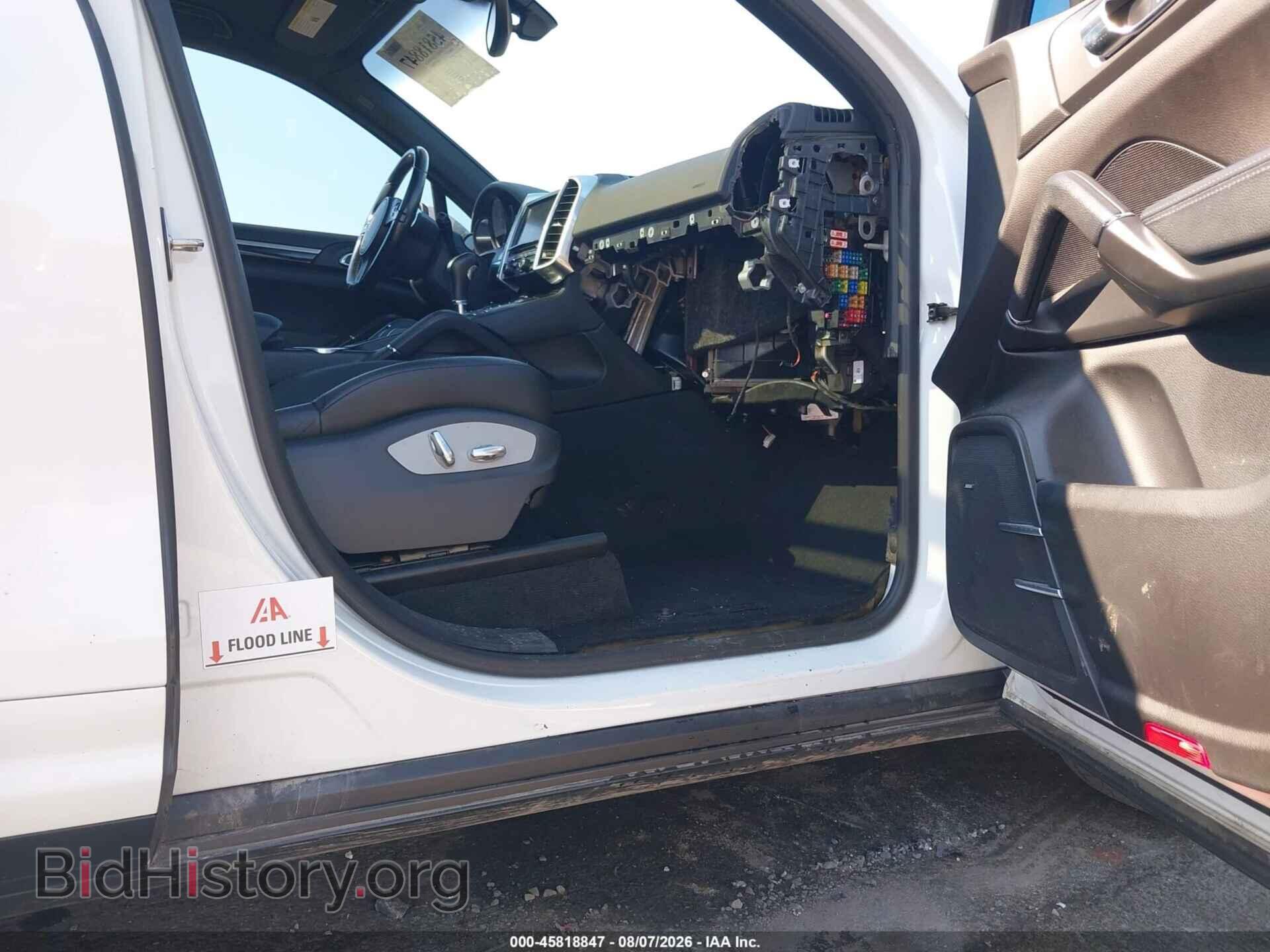 2014 PORSCHE CAYENNE - VIN: WP1AF2A25ELA83136 - Фото 6