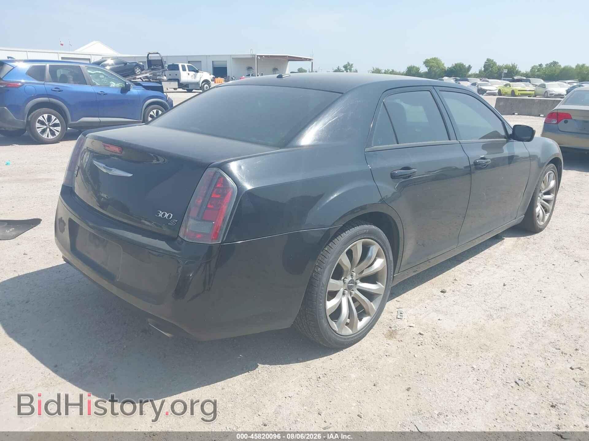 2014 CHRYSLER 300 - VIN: 2C3CCABG5EH373496 - Photo 4