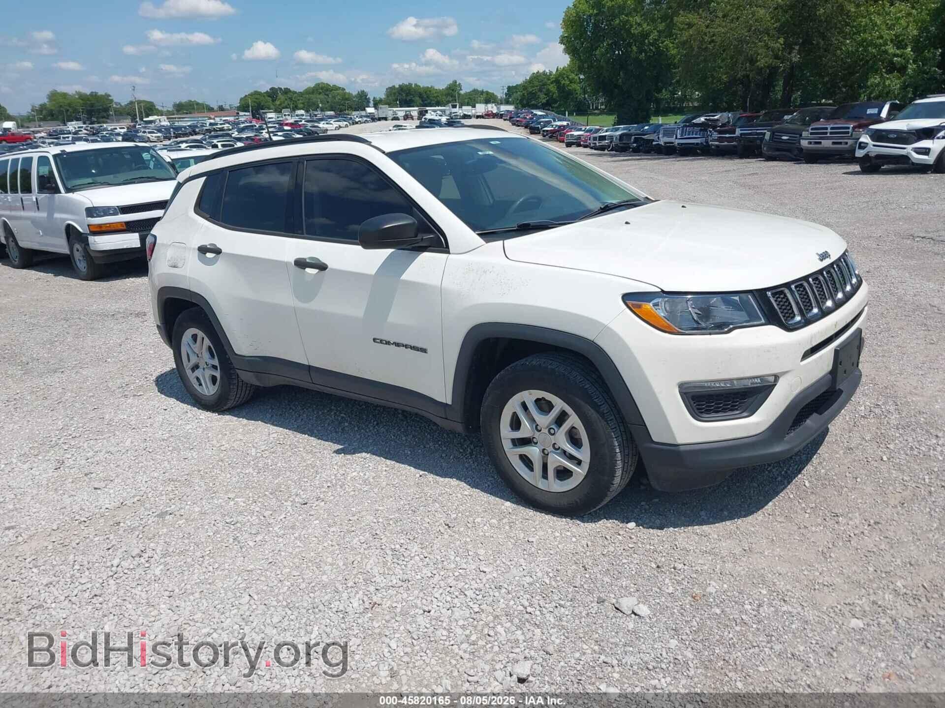 Photo 3C4NJCAB4JT405609 - JEEP COMPASS 2018