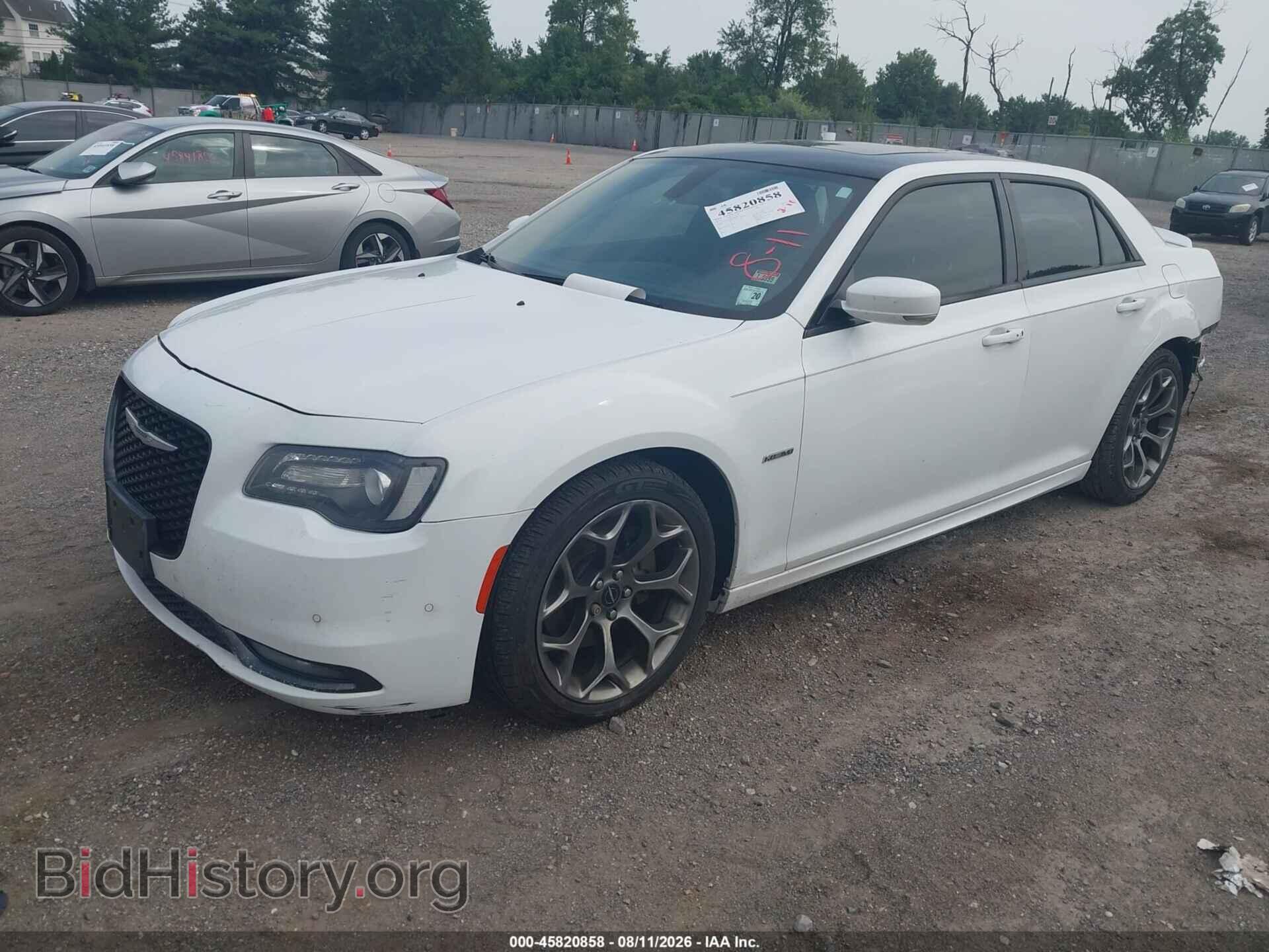 2015 CHRYSLER 300 - VIN: 2C3CCABTXFH864435 - Photo 2