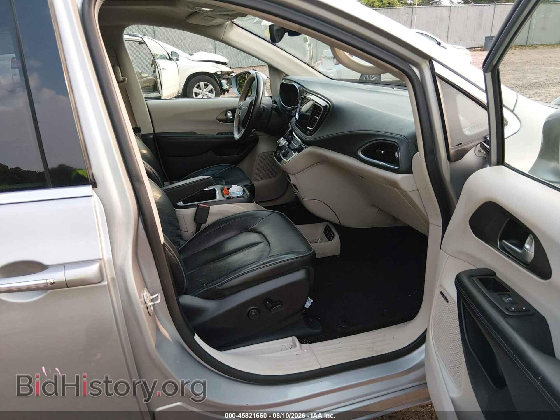 2018 CHRYSLER PACIFICA - VIN: 2C4RC1GG0JR262003 - Photo 5