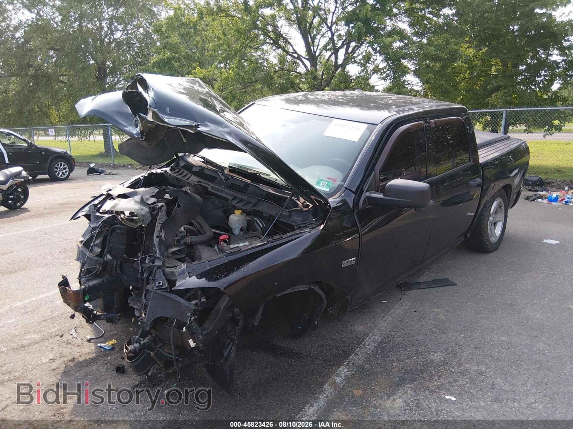 2012 RAM 1500 - VIN: 1C6RD7KTXCS205787 - Photo 2