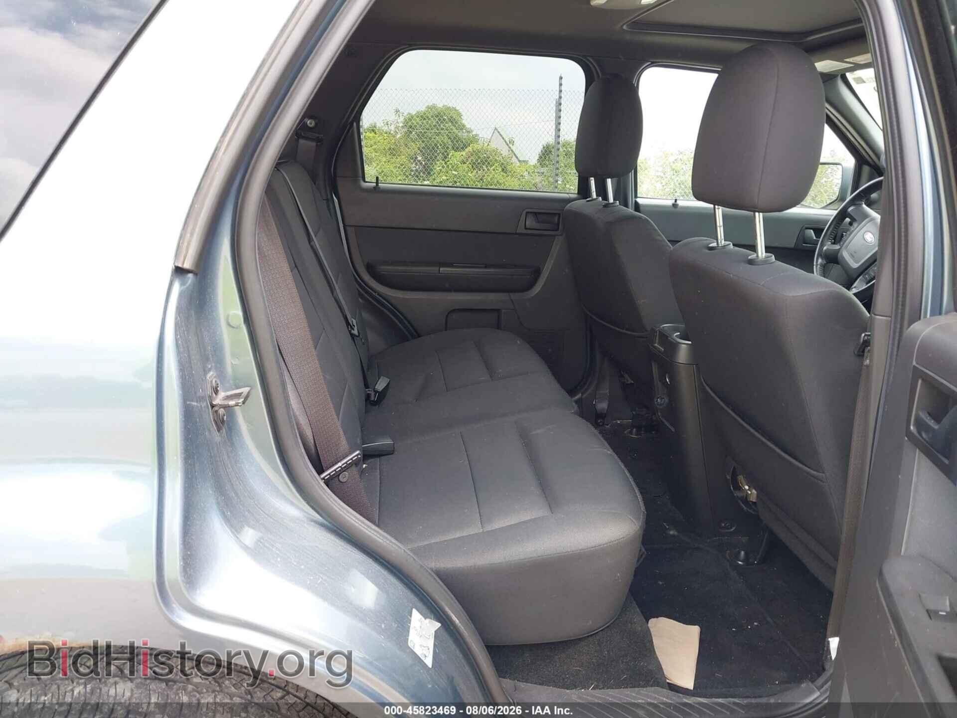 2011 FORD ESCAPE - VIN: 1FMCU9DG8BKC49033 - Фото 8