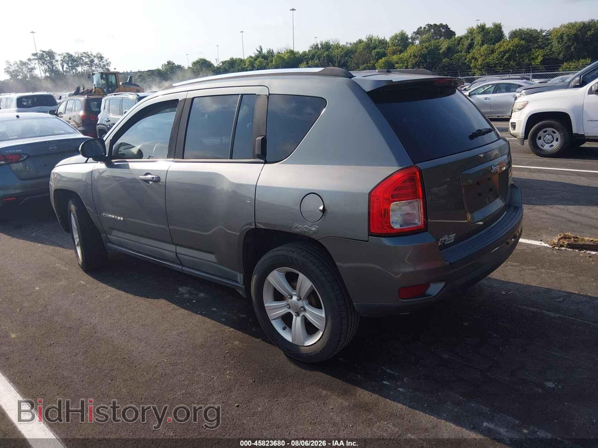 2011 JEEP COMPASS - VIN: 1J4NT1FA9BD236428 - Photo 3