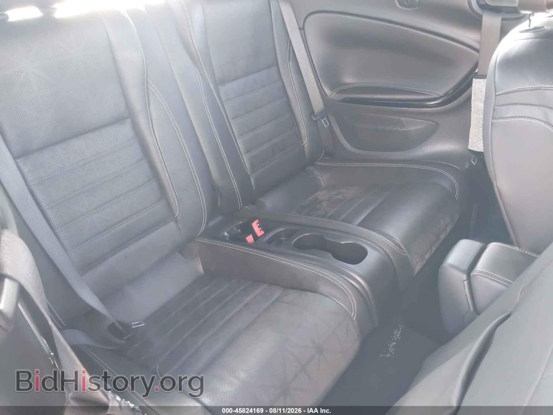 2018 BUICK CASCADA - VIN: W04WH3N58JG041990 - Photo 8