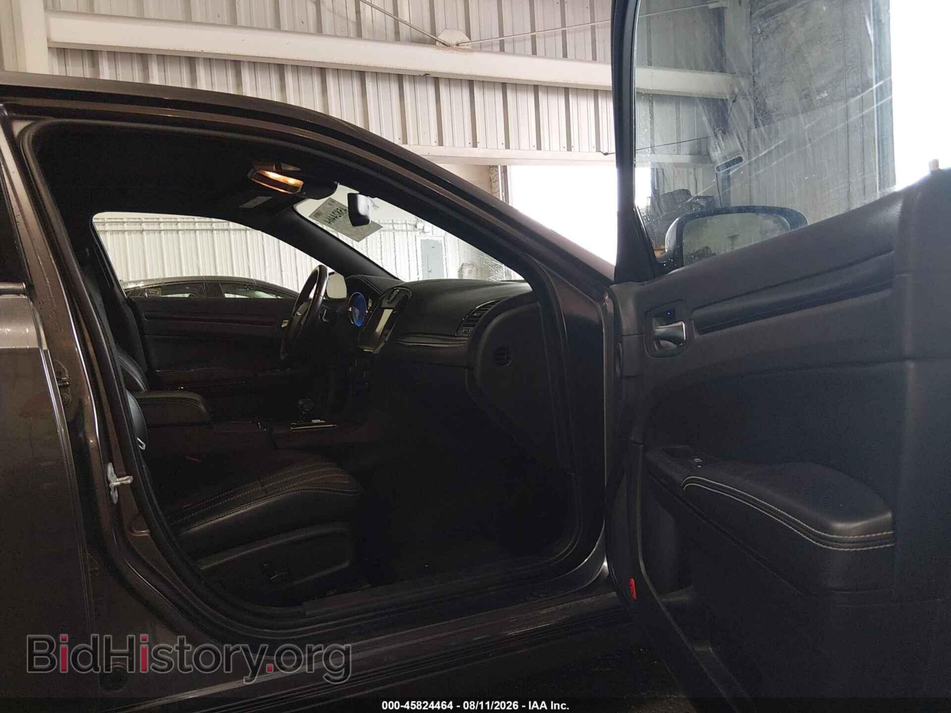 2014 CHRYSLER 300 - VIN: 2C3CCAGG2EH361606 - Photo 5