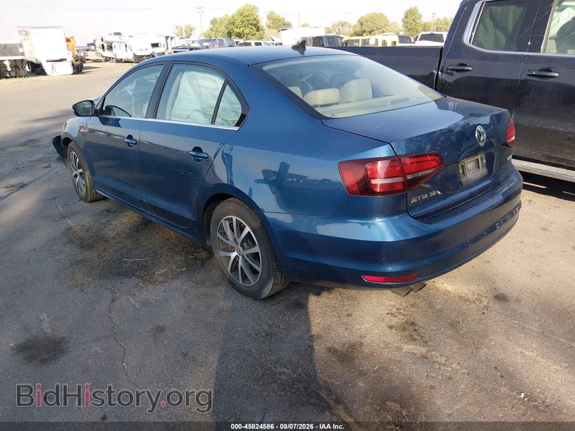 2017 VOLKSWAGEN JETTA - VIN: 3VWDB7AJ6HM412439 - Фото 3