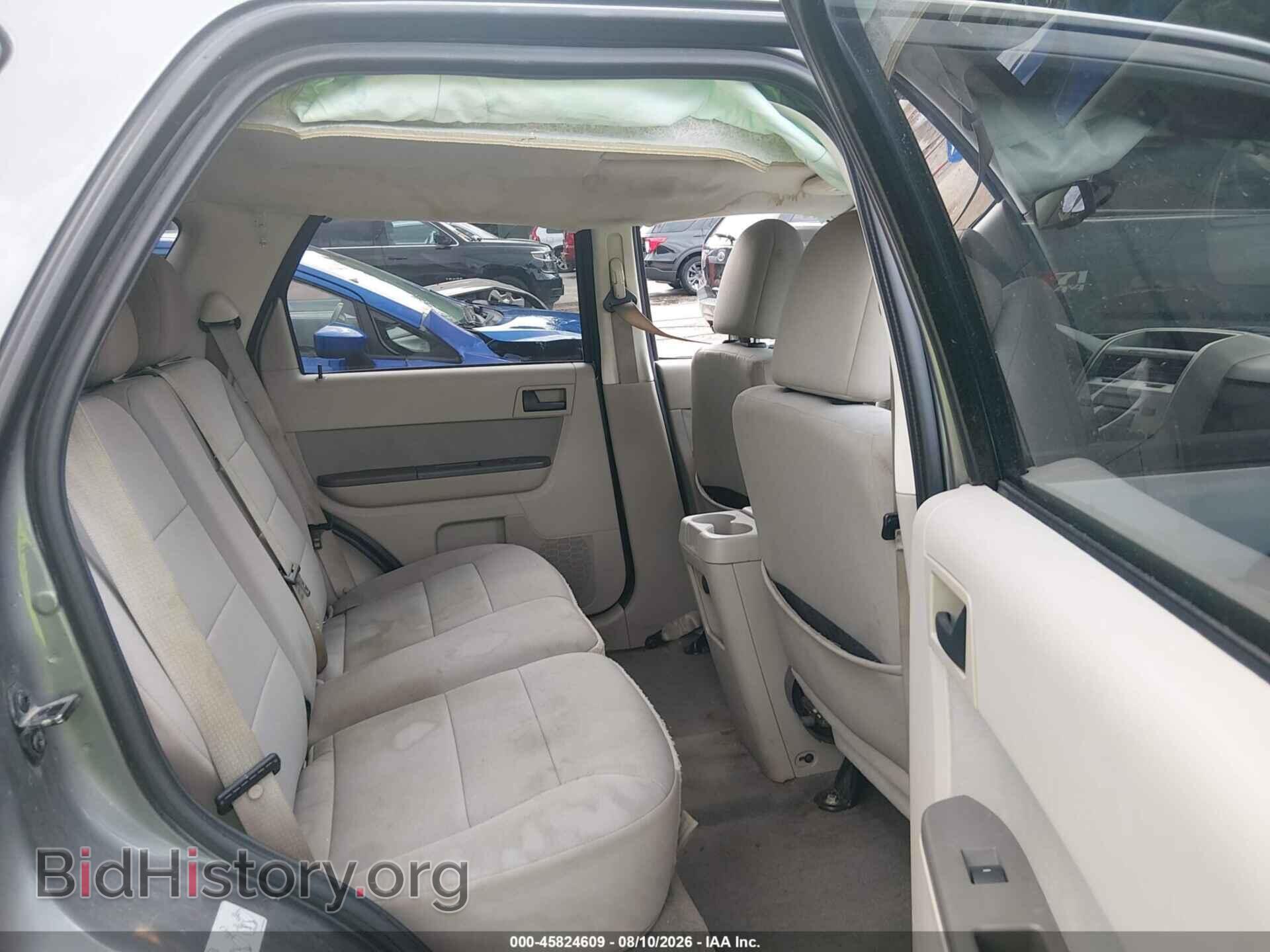 2012 FORD ESCAPE - VIN: 1FMCU0D76CKB30992 - Photo 8