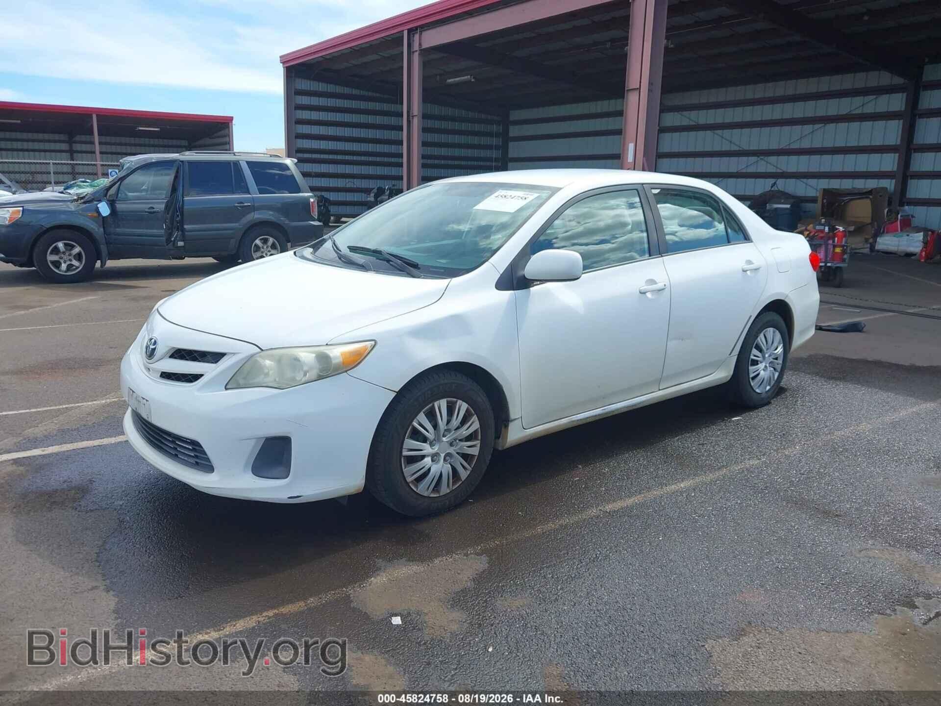 2011 TOYOTA COROLLA - VIN: 2T1BU4EE7BC552080 - Photo 2