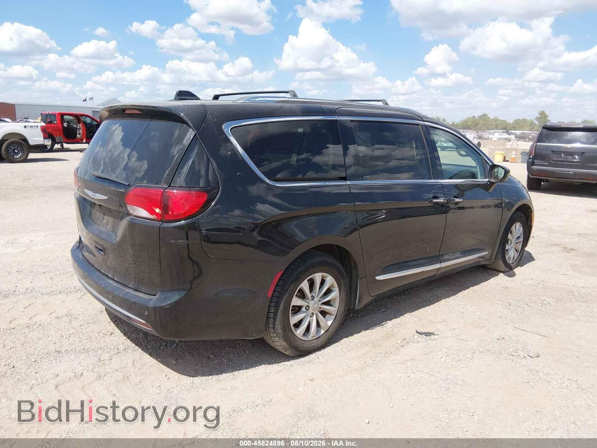2019 CHRYSLER PACIFICA - VIN: 2C4RC1BG3KR625404 - Фото 4