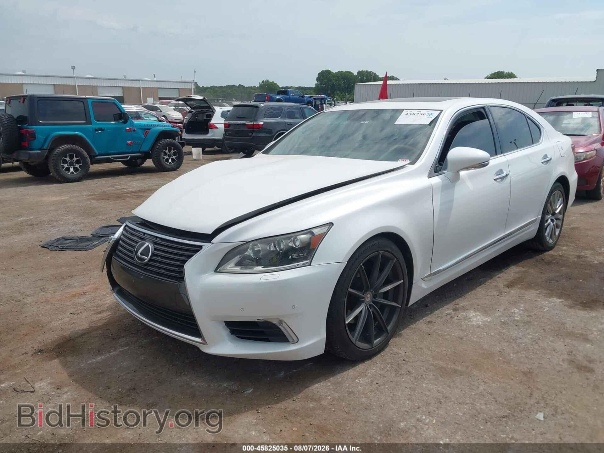 2014 LEXUS LS 460 - VIN: JTHBL5EF9E5125419 - Photo 2