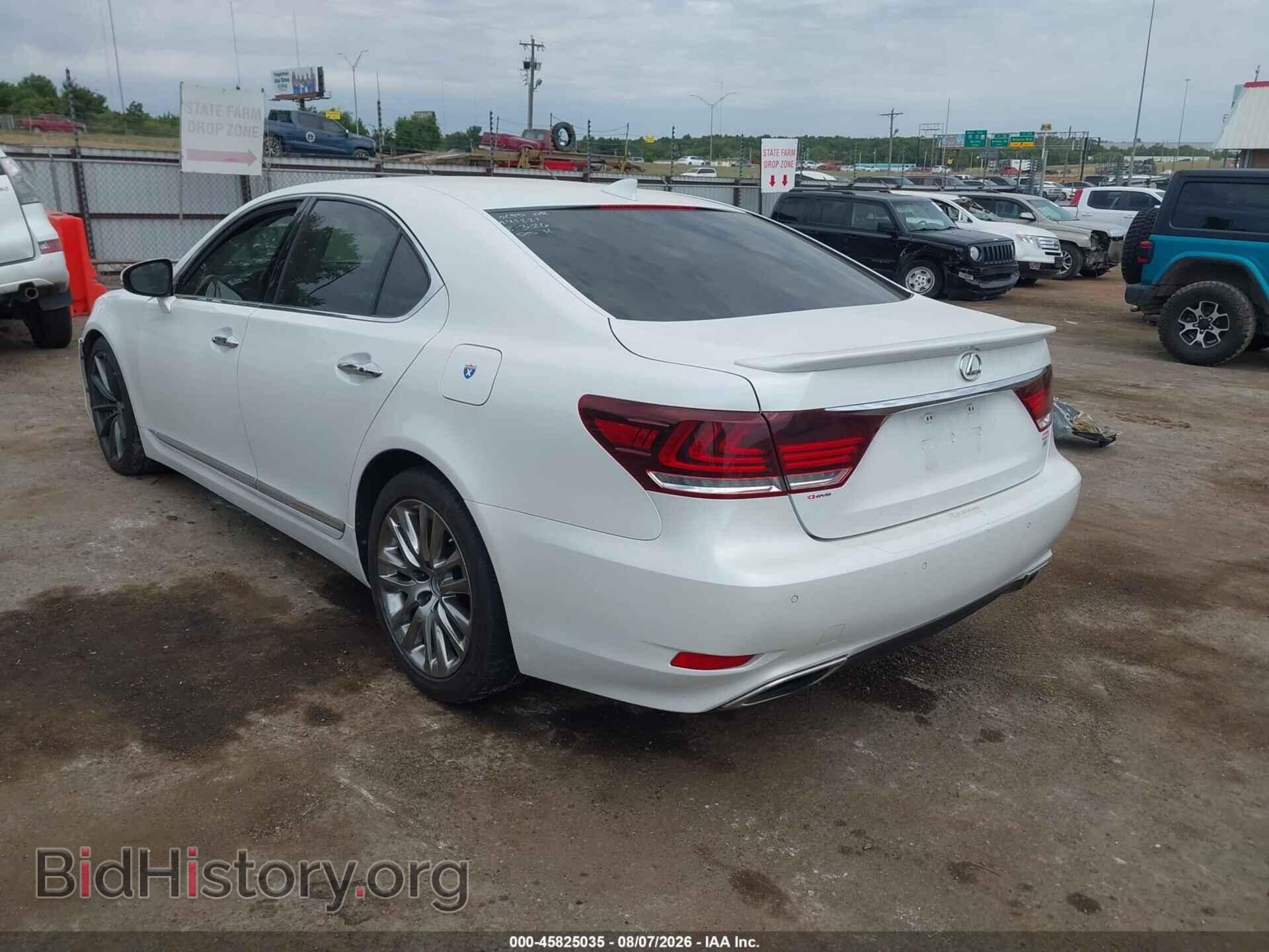 2014 LEXUS LS 460 - VIN: JTHBL5EF9E5125419 - Photo 3