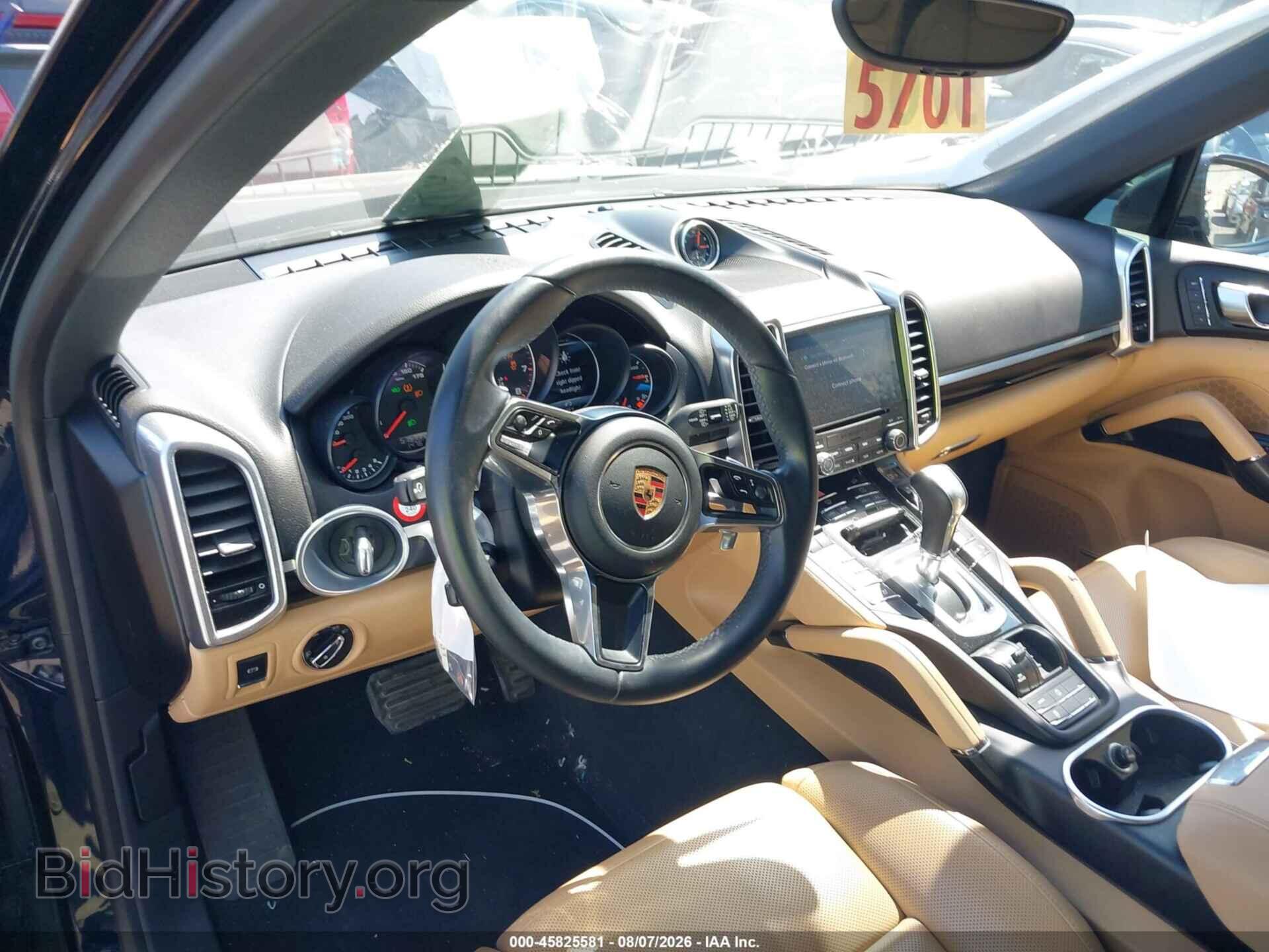 2017 PORSCHE CAYENNE - VIN: WP1AA2A26HKA91772 - Фото 20