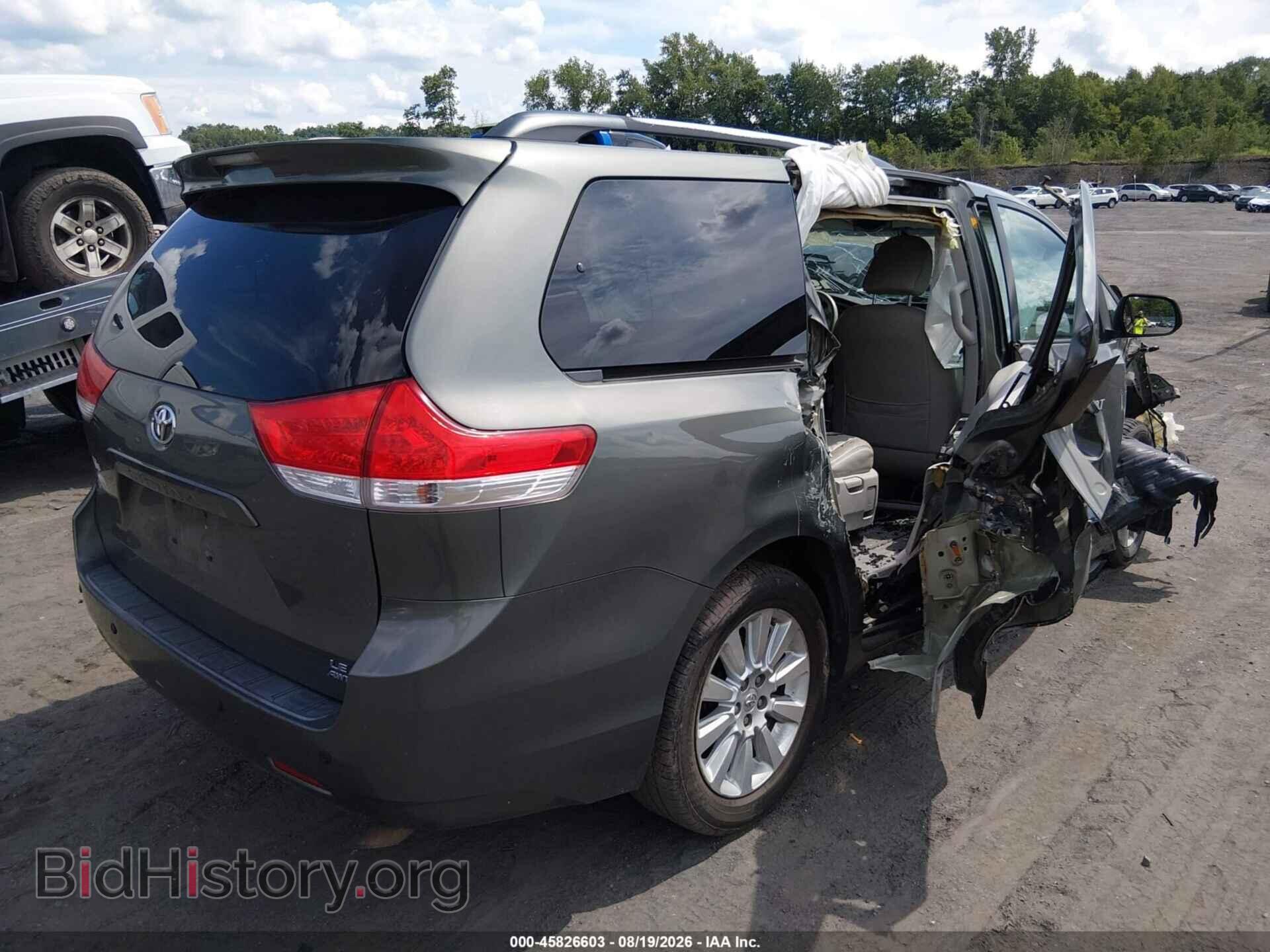 2011 TOYOTA SIENNA - VIN: 5TDJK3DC8BS020422 - Photo 4