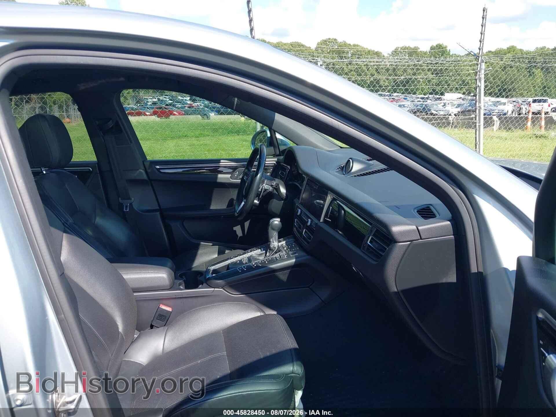 2019 PORSCHE MACAN - VIN: WP1AB2A53KLB30648 - Photo 5