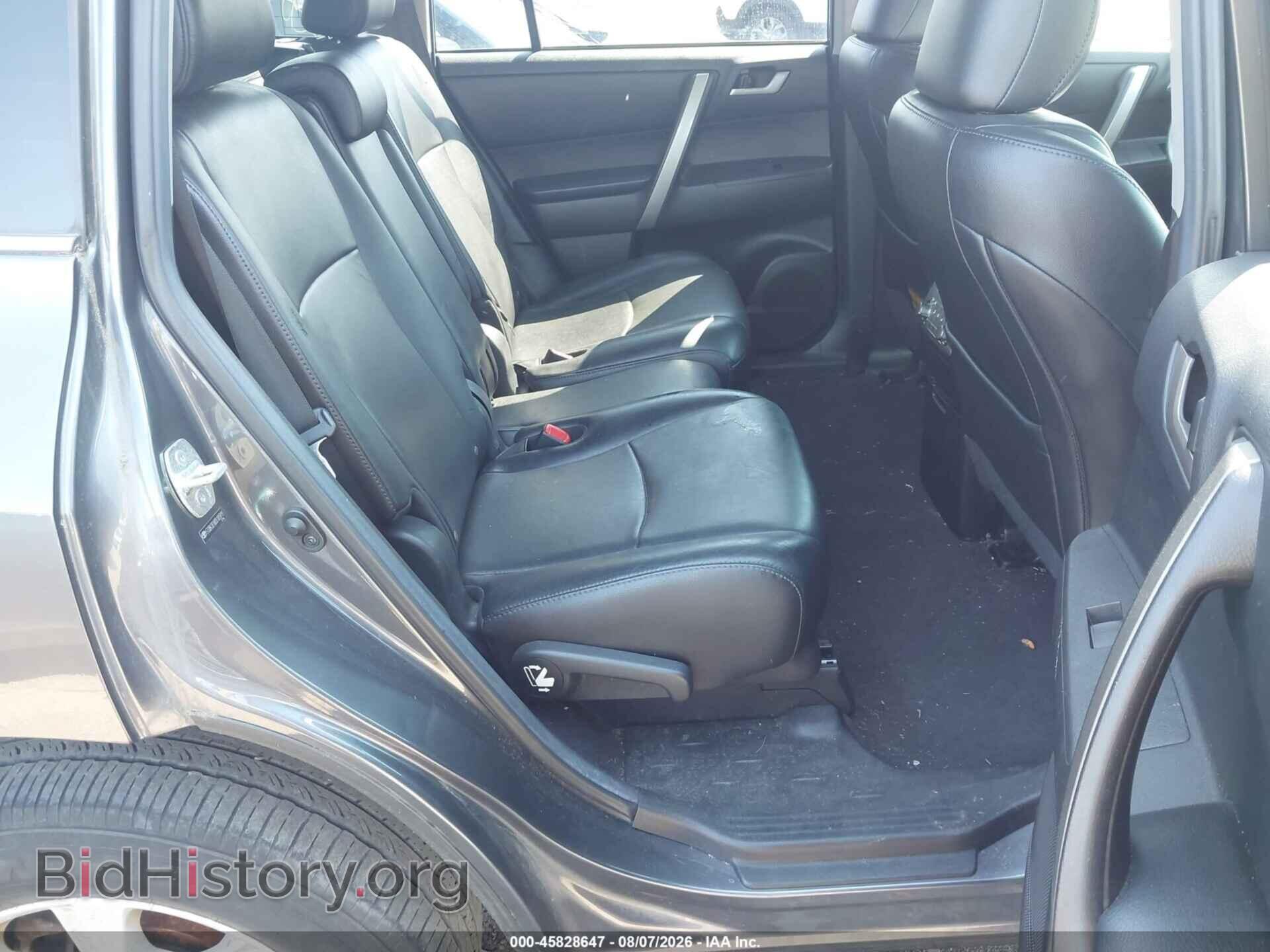 2013 TOYOTA HIGHLANDER - VIN: 5TDBK3EH8DS185811 - Фото 8