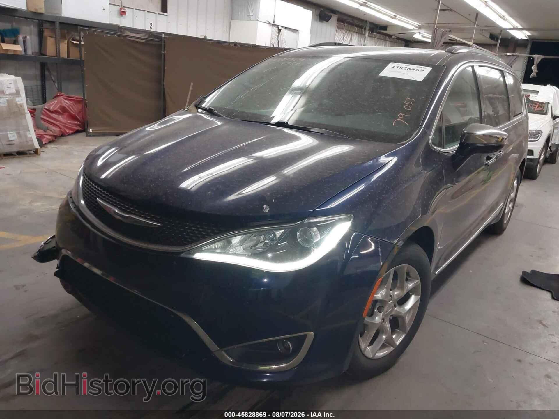 2019 CHRYSLER PACIFICA - VIN: 2C4RC1GG1KR569780 - Photo 2