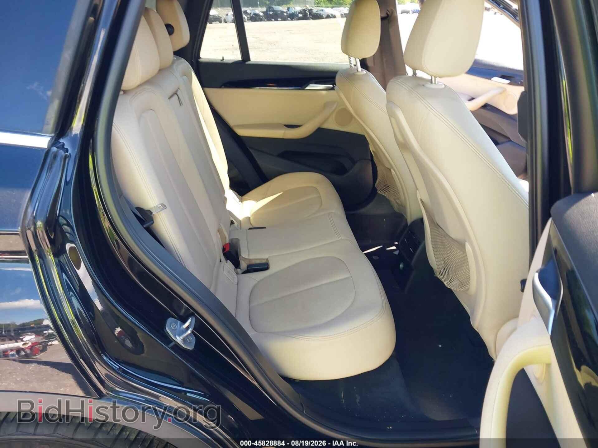 2017 BMW X1 - VIN: WBXHT3C30H5F82641 - Photo 8