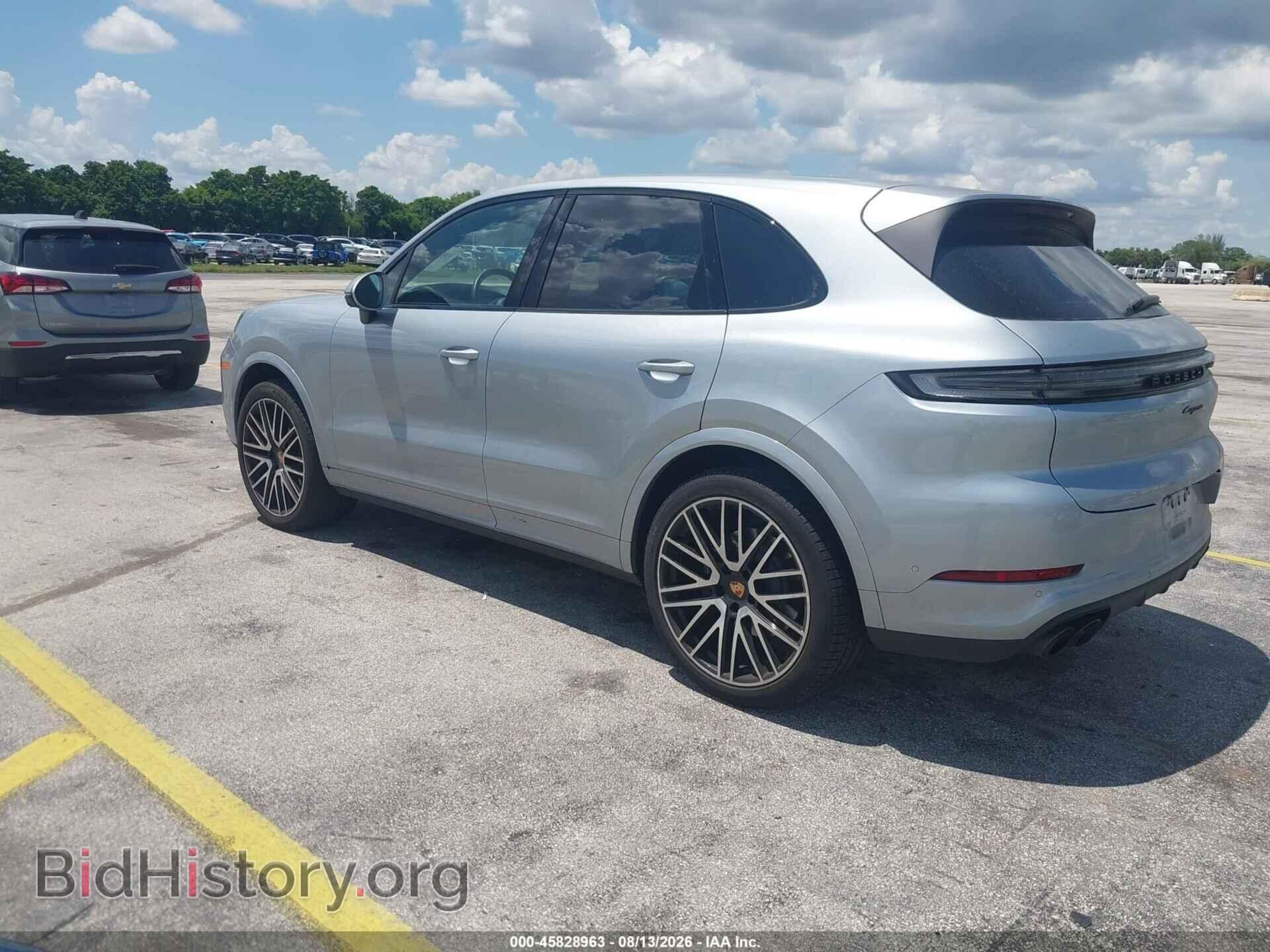 2025 PORSCHE CAYENNE - VIN: WP1AA2AY8SDA02266 - Photo 3