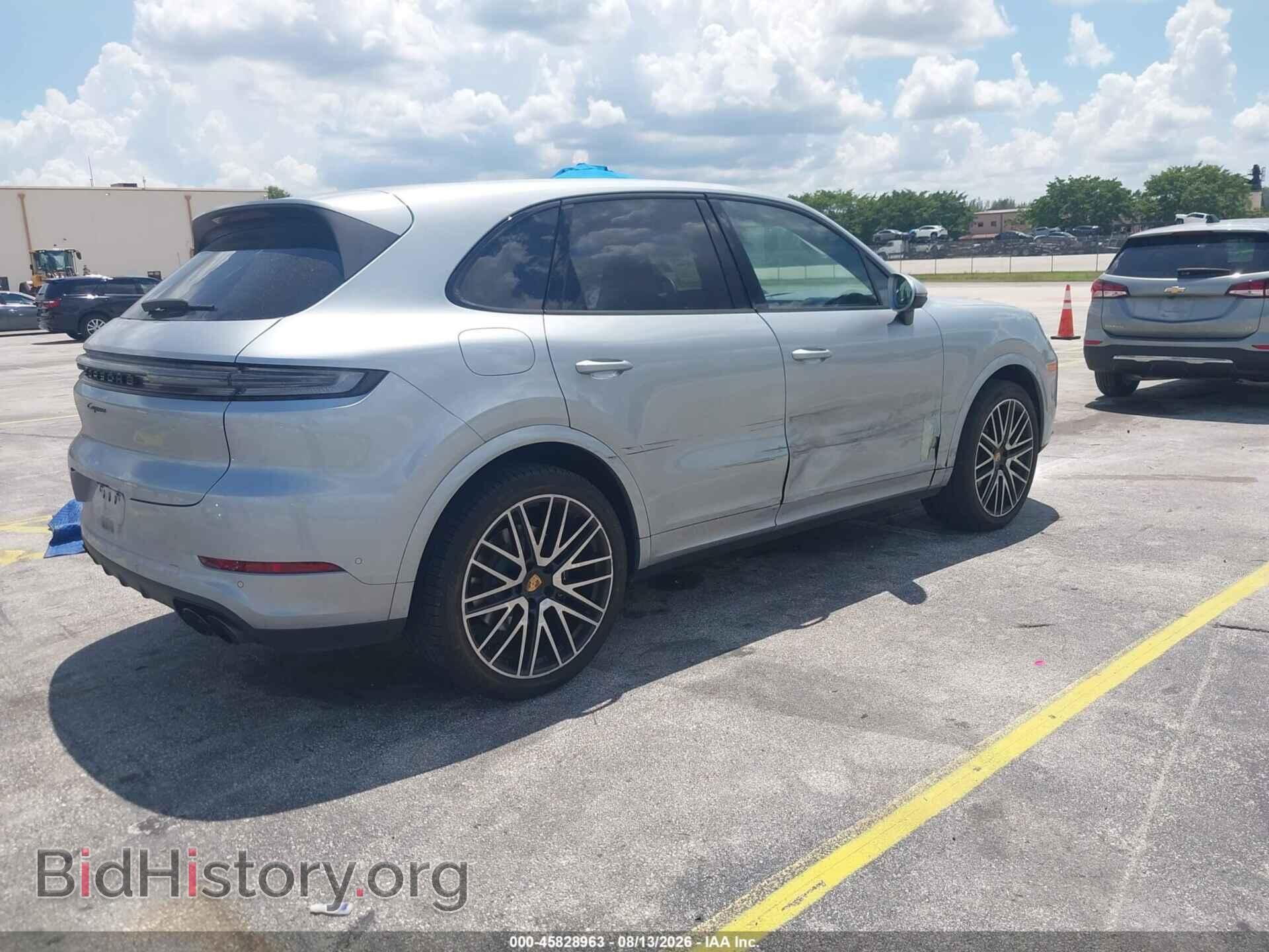 2025 PORSCHE CAYENNE - VIN: WP1AA2AY8SDA02266 - Photo 4