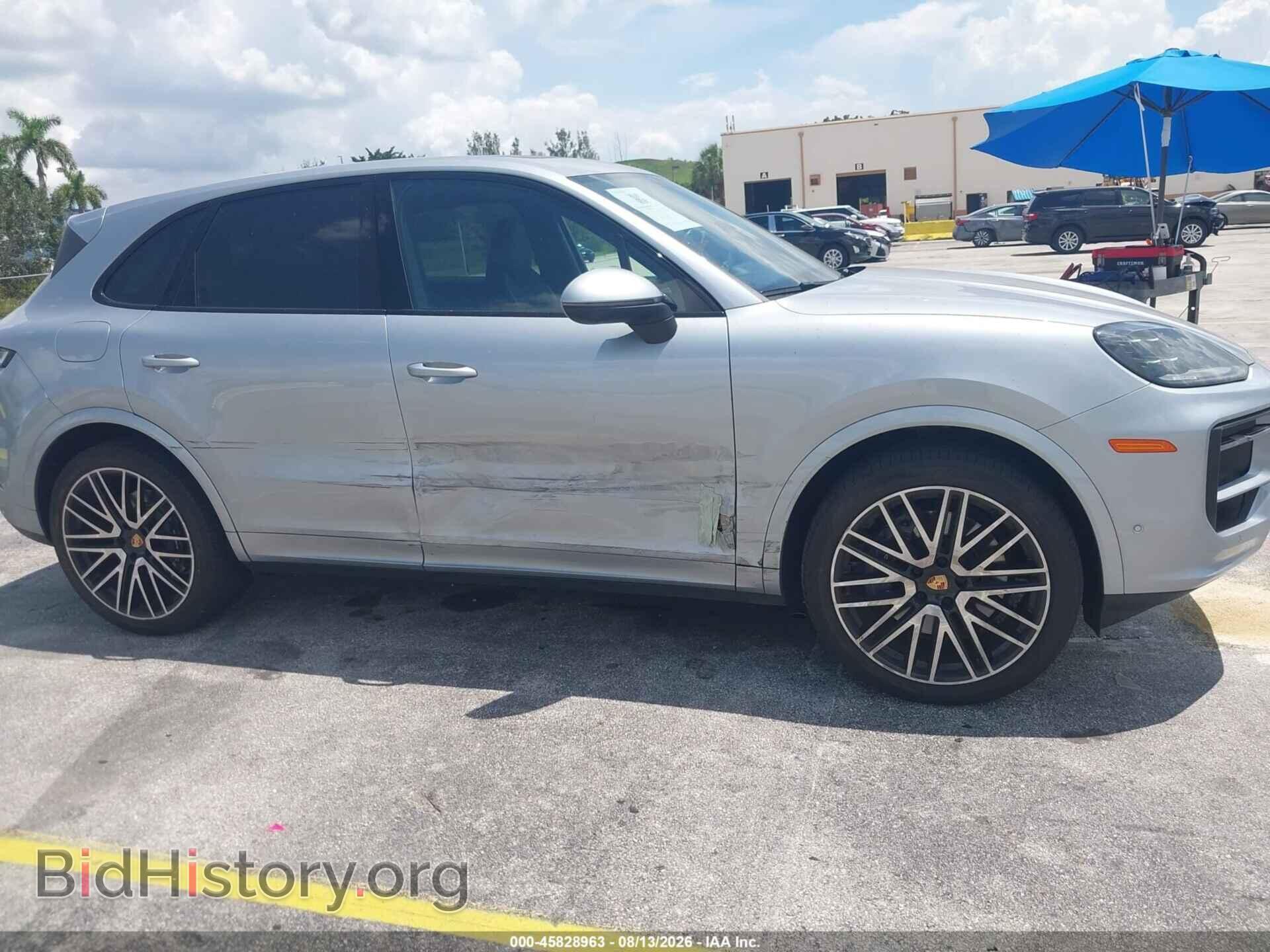 2025 PORSCHE CAYENNE - VIN: WP1AA2AY8SDA02266 - Photo 6