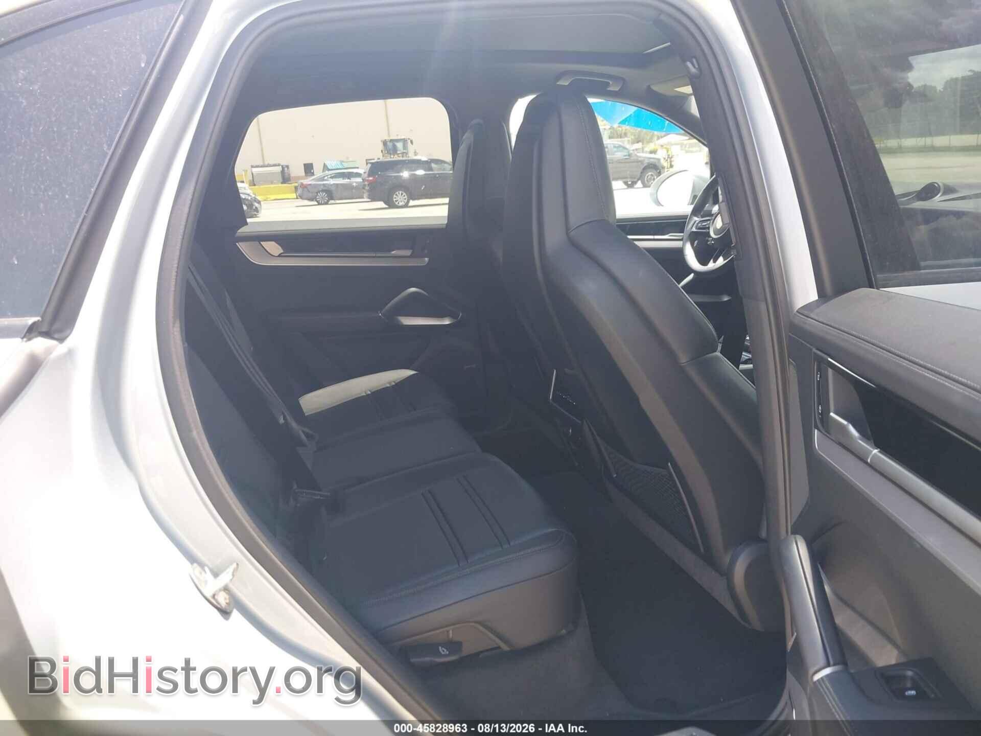 2025 PORSCHE CAYENNE - VIN: WP1AA2AY8SDA02266 - Photo 8