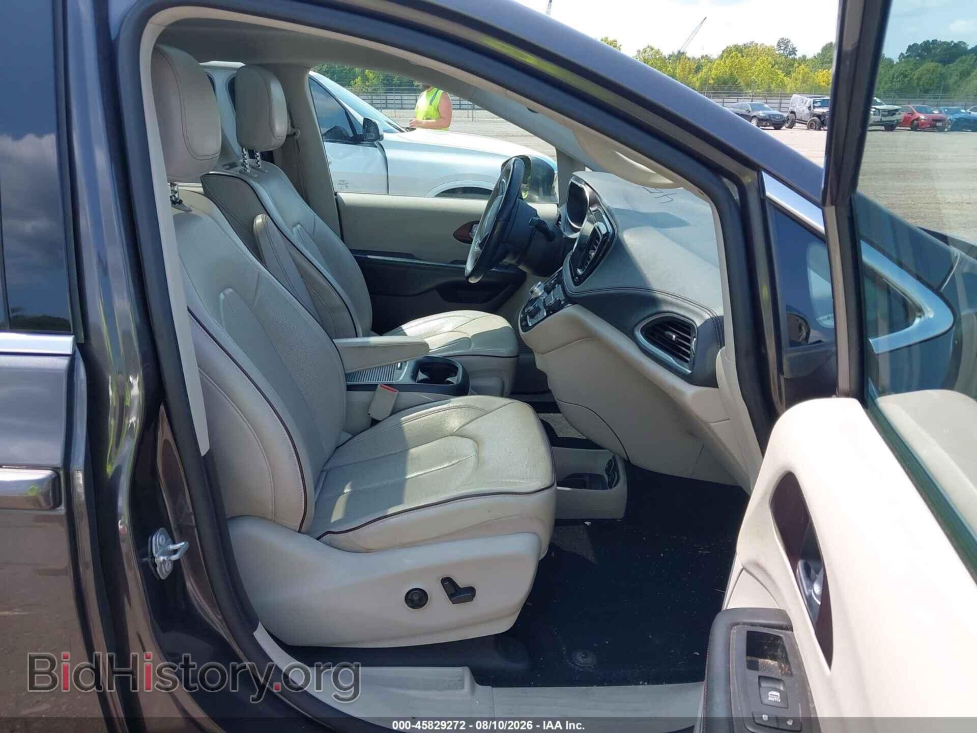 2017 CHRYSLER PACIFICA - VIN: 2C4RC1GG7HR647889 - Photo 5