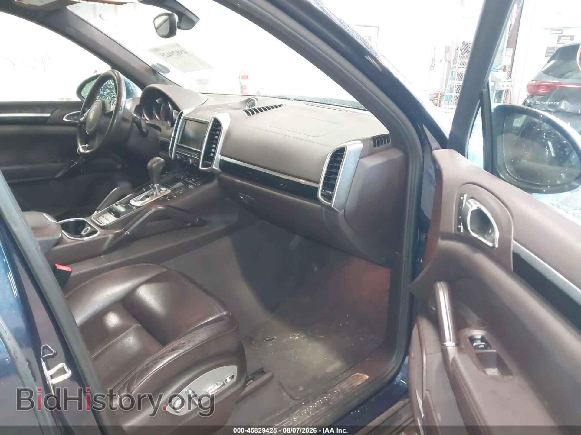 2012 PORSCHE CAYENNE - VIN: WP1AB2A24CLA45311 - Photo 5