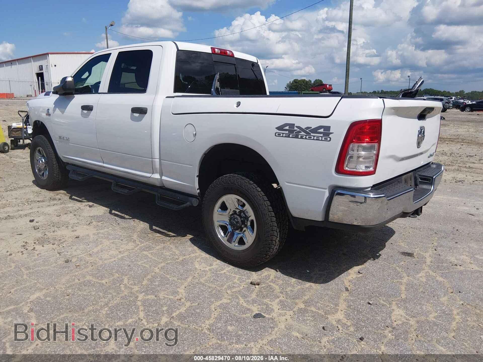 2021 RAM 2500 - VIN: 3C6UR5CLXMG583079 - Photo 3