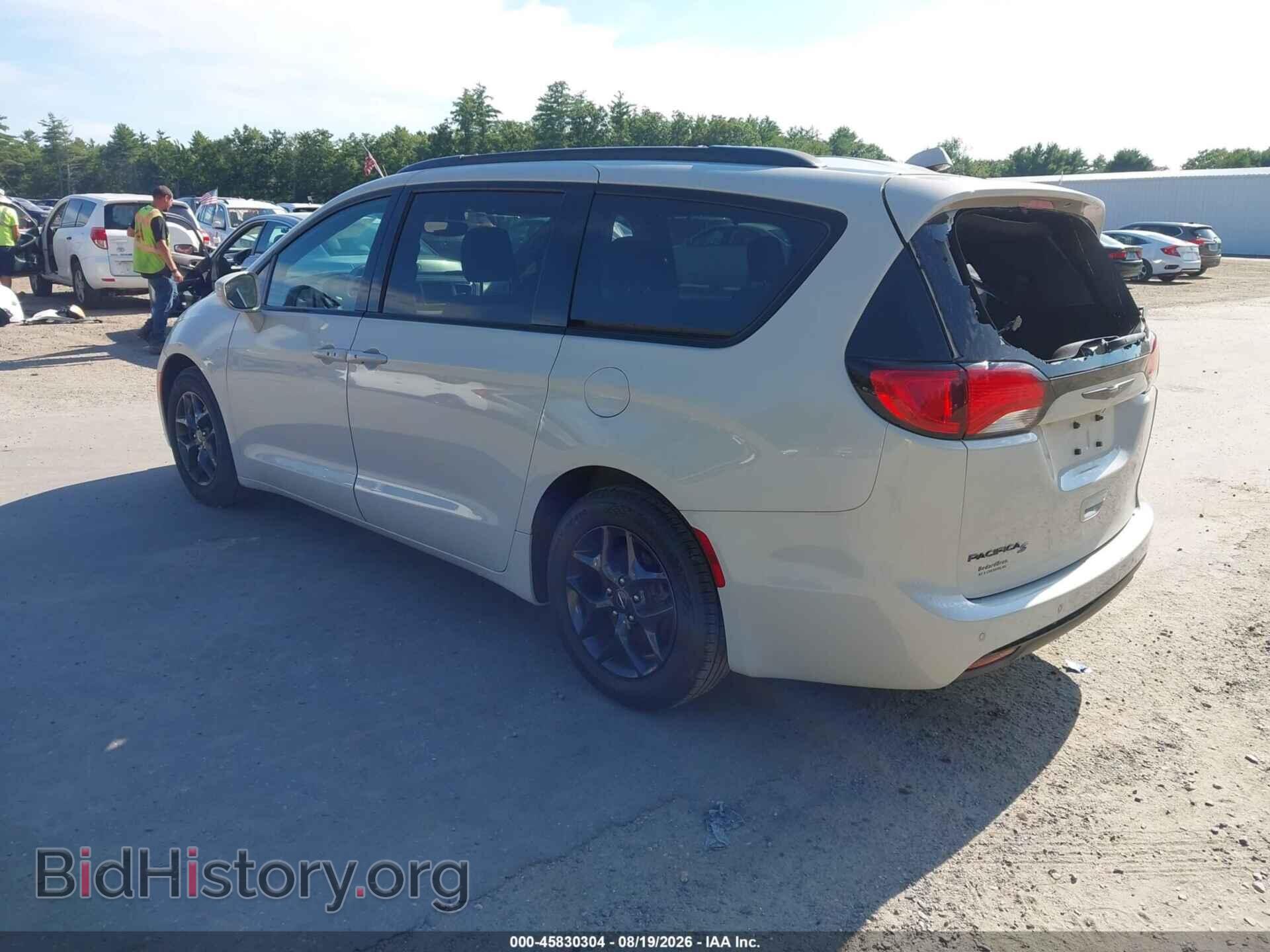 2020 CHRYSLER PACIFICA - VIN: 2C4RC1BG5LR122863 - Photo 3
