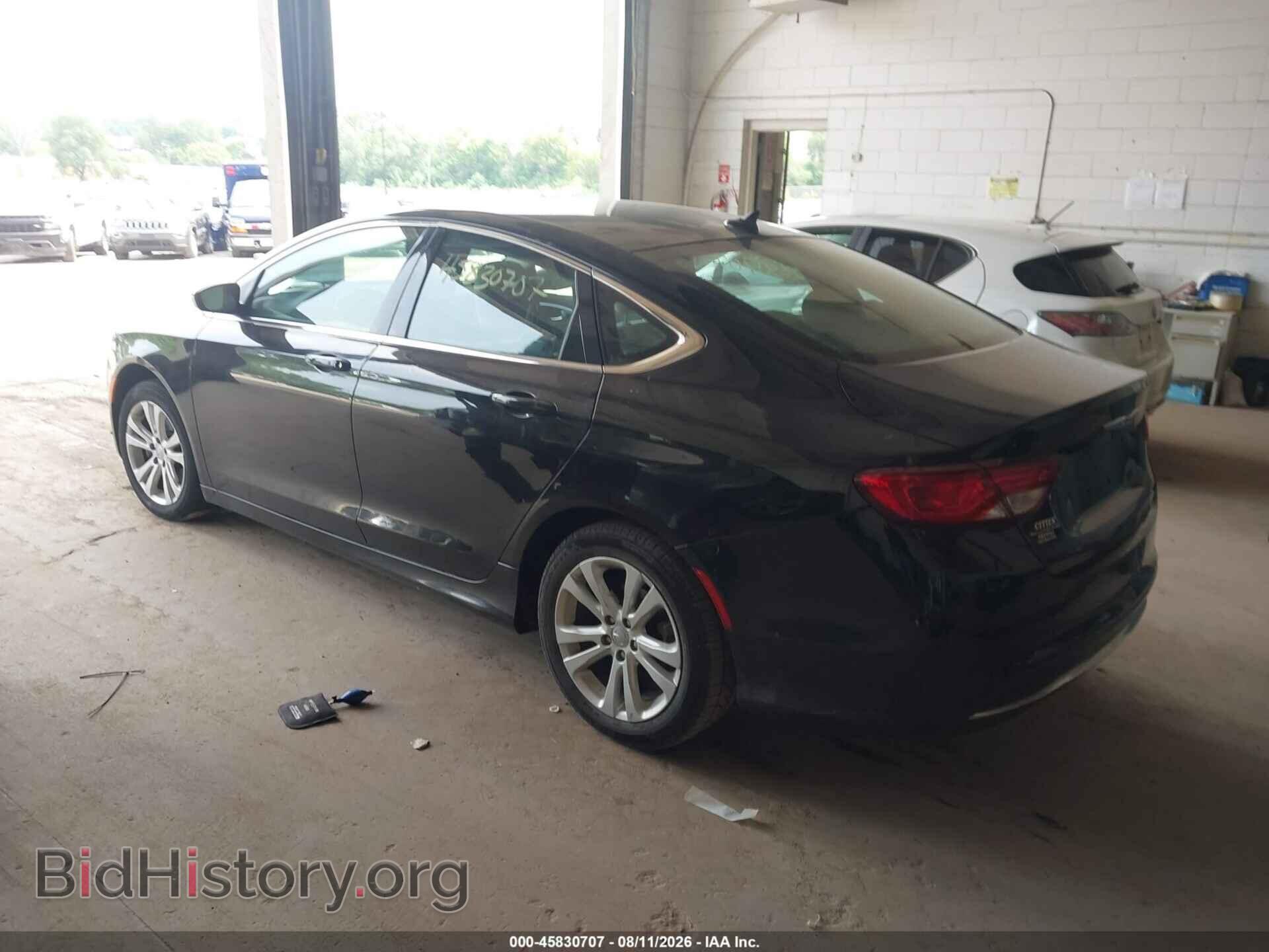 2016 CHRYSLER 200 - VIN: 1C3CCCAB3GN113657 - Фото 3