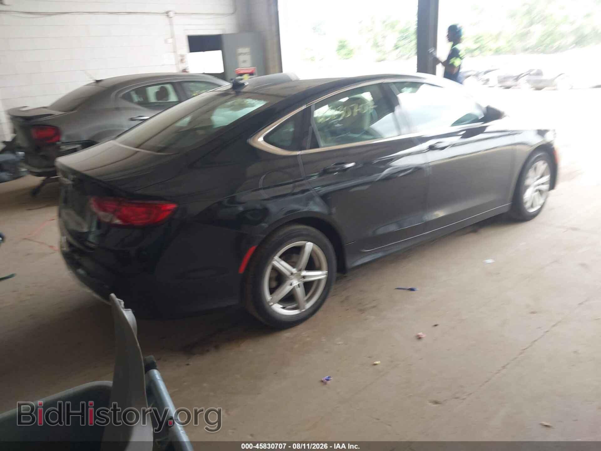 2016 CHRYSLER 200 - VIN: 1C3CCCAB3GN113657 - Фото 4