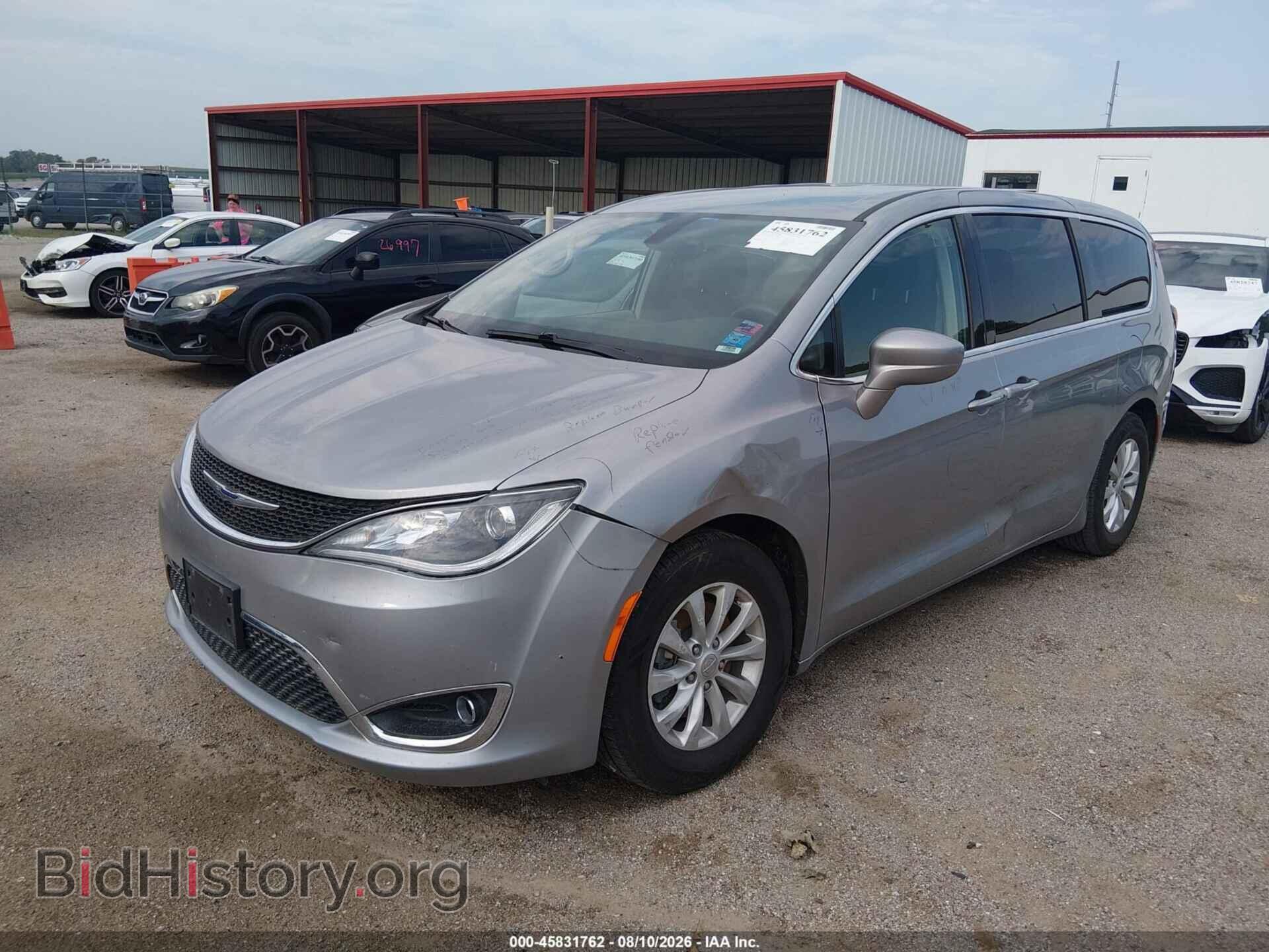 2019 CHRYSLER PACIFICA - VIN: 2C4RC1FG7KR528460 - Photo 2