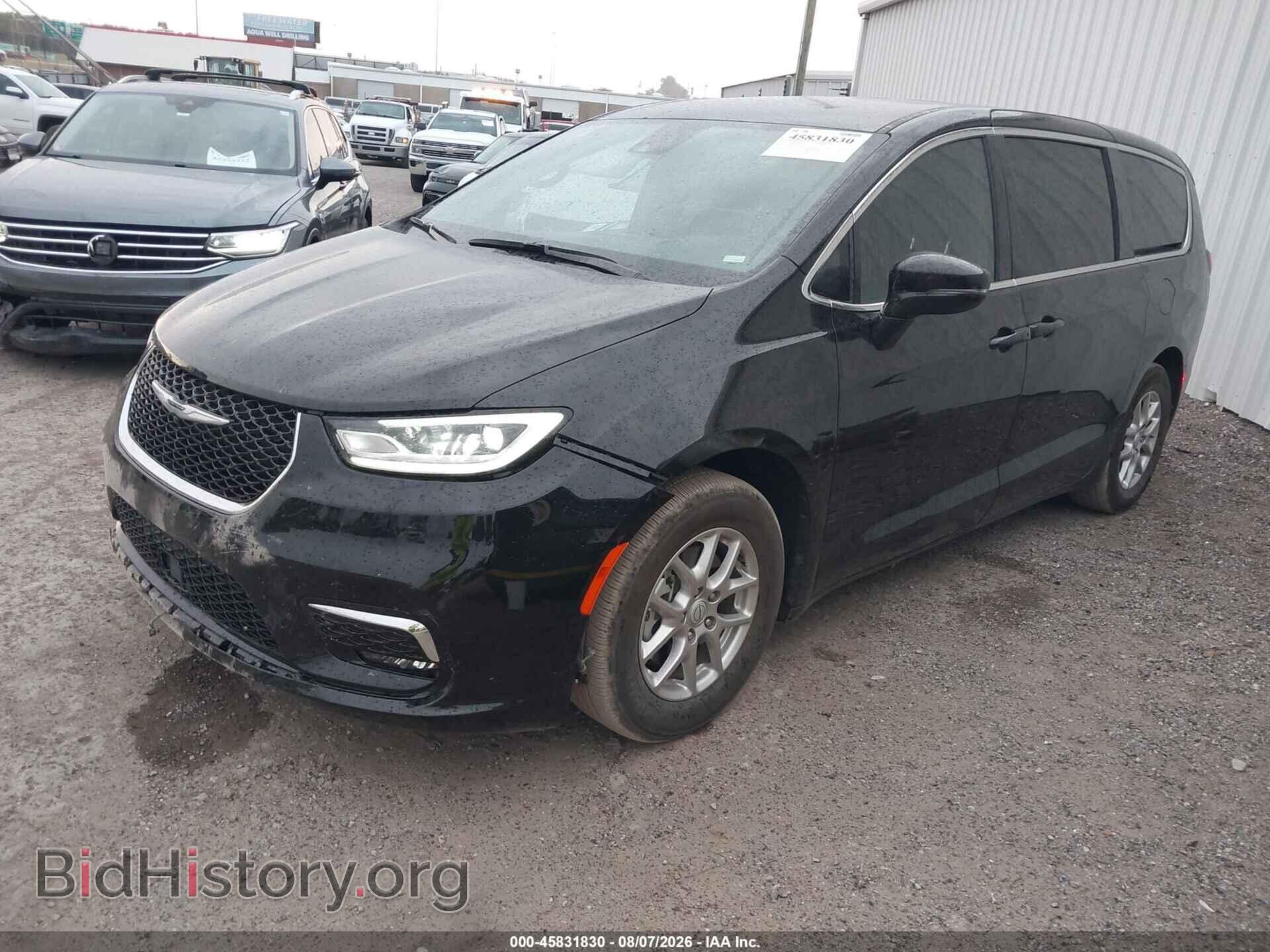 2025 CHRYSLER PACIFICA - VIN: 2C4RC1BG6SR594858 - Photo 2