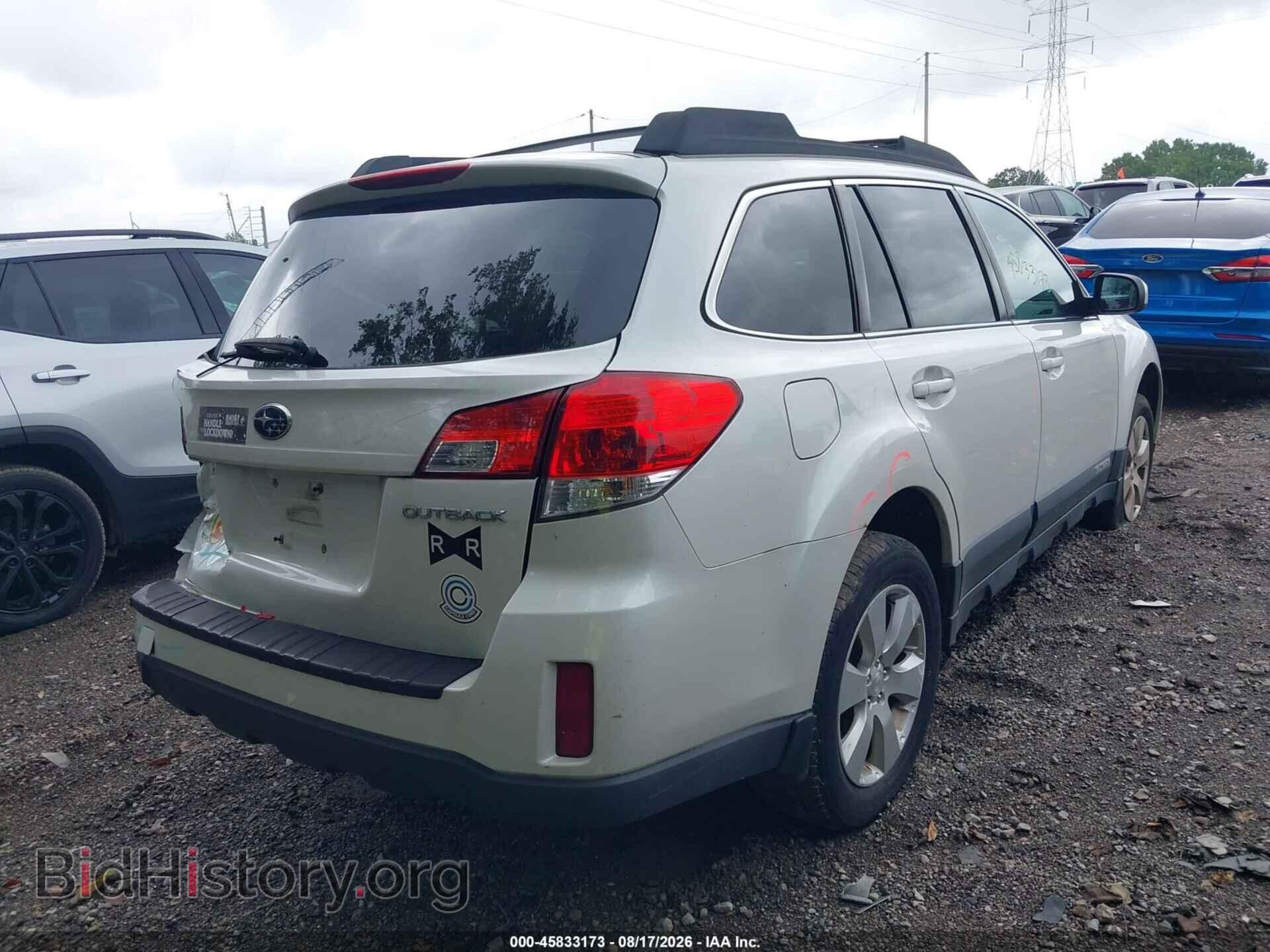 2012 SUBARU OUTBACK - VIN: 4S4BRCCC4C3215076 - Photo 4