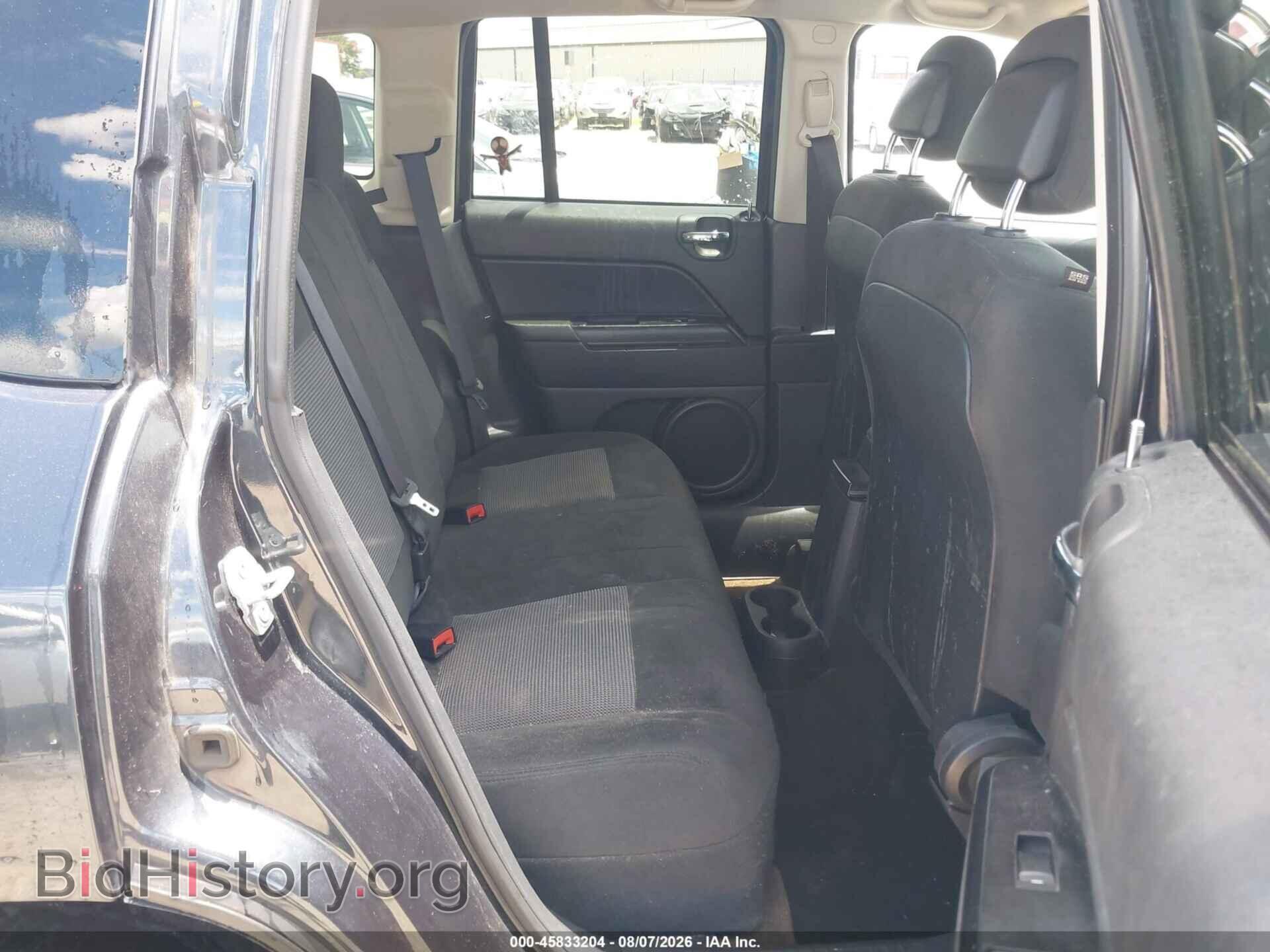 2016 JEEP COMPASS - VIN: 1C4NJDBBXGD566792 - Фото 8