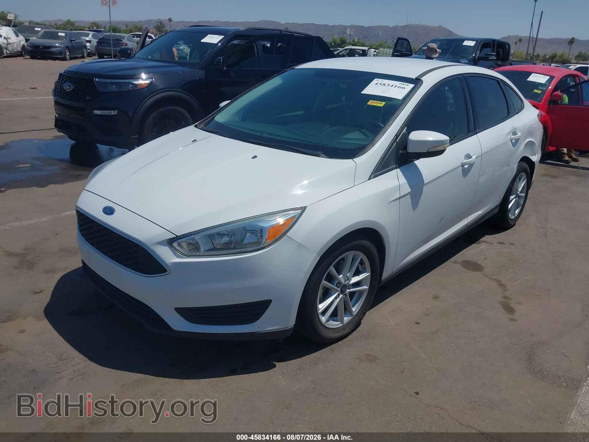 2017 FORD FOCUS - VIN: 1FADP3F24HL296180 - Photo 2