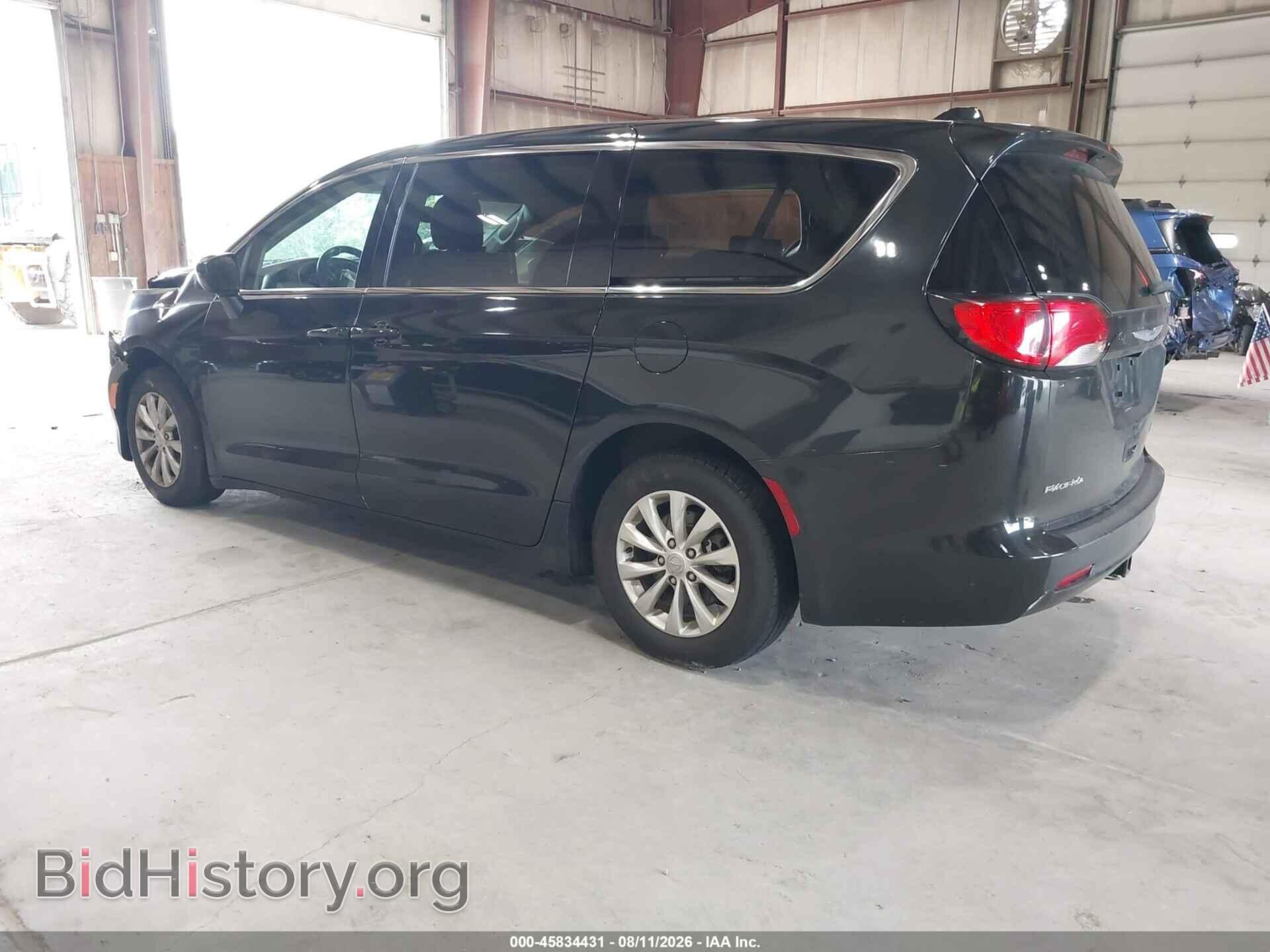 2017 CHRYSLER PACIFICA - VIN: 2C4RC1DG1HR676227 - Фото 3