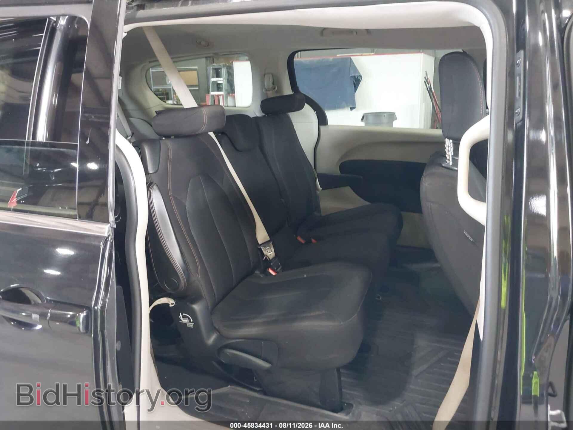 2017 CHRYSLER PACIFICA - VIN: 2C4RC1DG1HR676227 - Фото 8