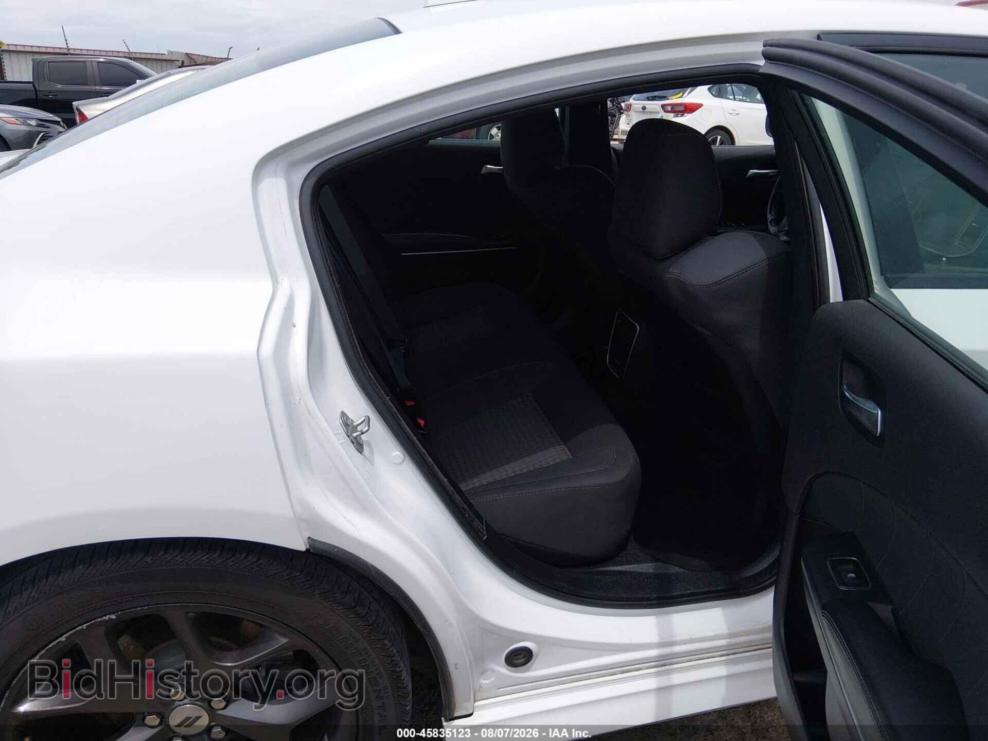 2019 DODGE CHARGER - VIN: 2C3CDXCT7KH575280 - Фото 8