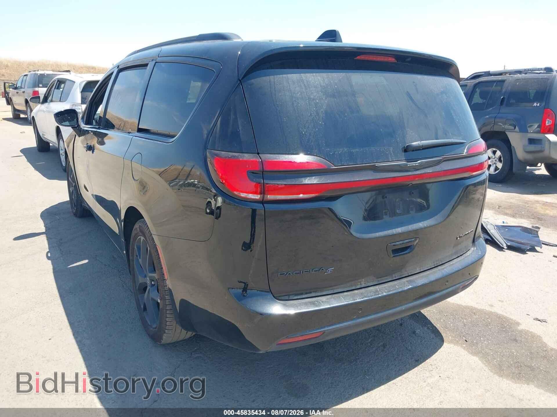 2025 CHRYSLER PACIFICA - VIN: 2C4RC1GG2SR584157 - Photo 3