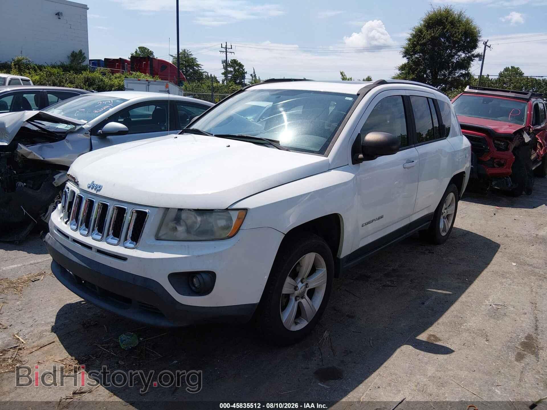 2011 JEEP COMPASS - VIN: 1J4NT1FB8BD190082 - Photo 2
