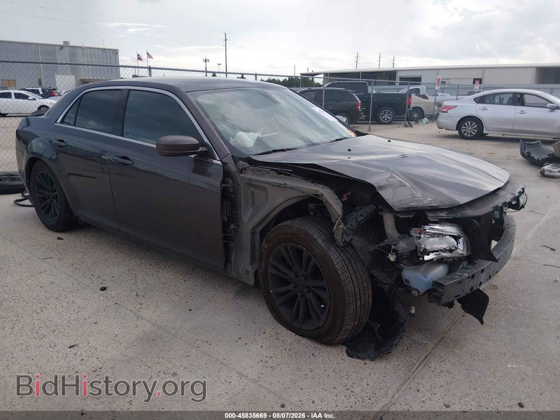 Фотография 2C3CCAAG4GH156235 - CHRYSLER 300 2016
