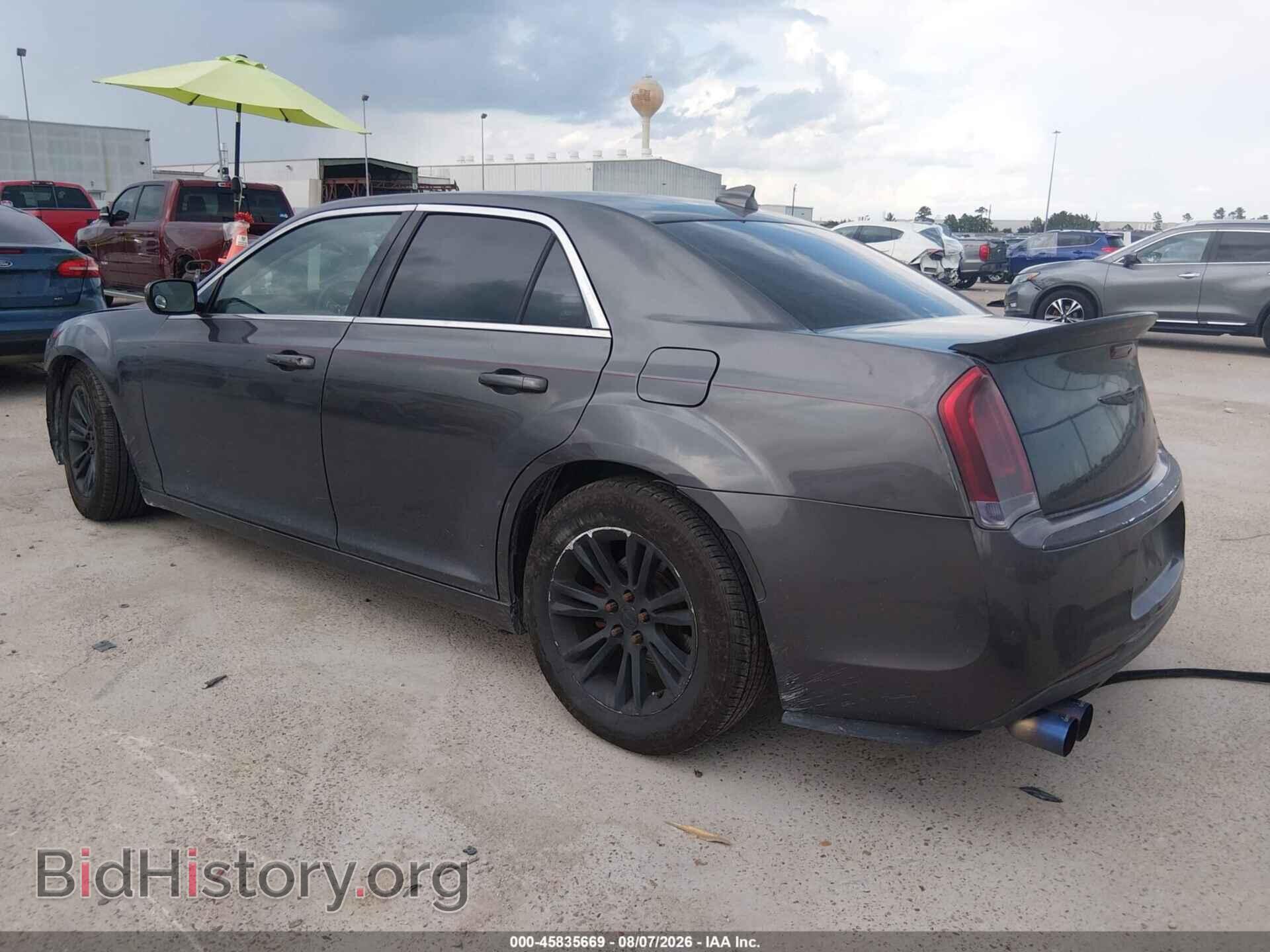 2016 CHRYSLER 300 - VIN: 2C3CCAAG4GH156235 - Фото 3