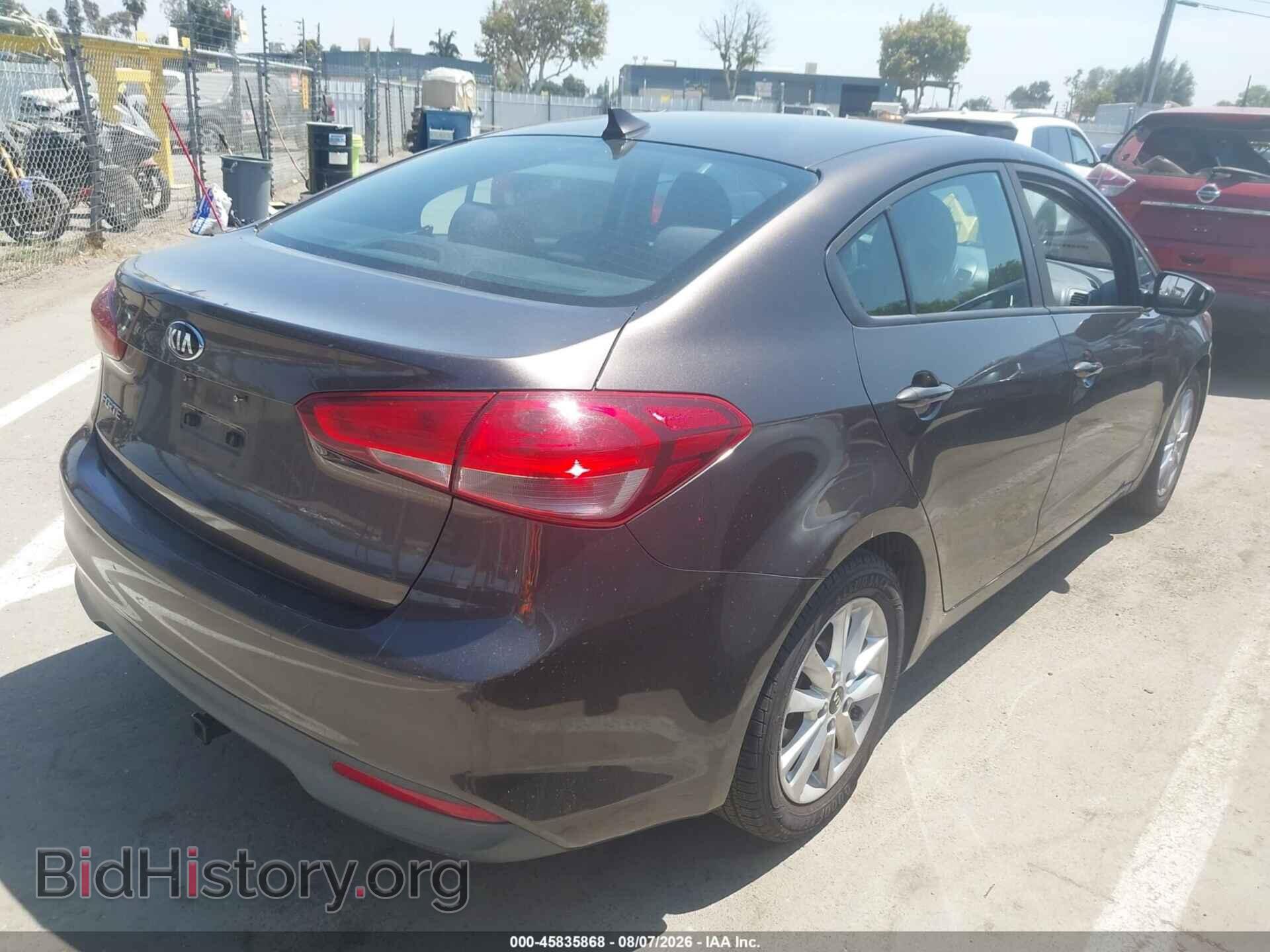 2017 KIA FORTE - VIN: 3KPFL4A75HE009008 - Фото 4