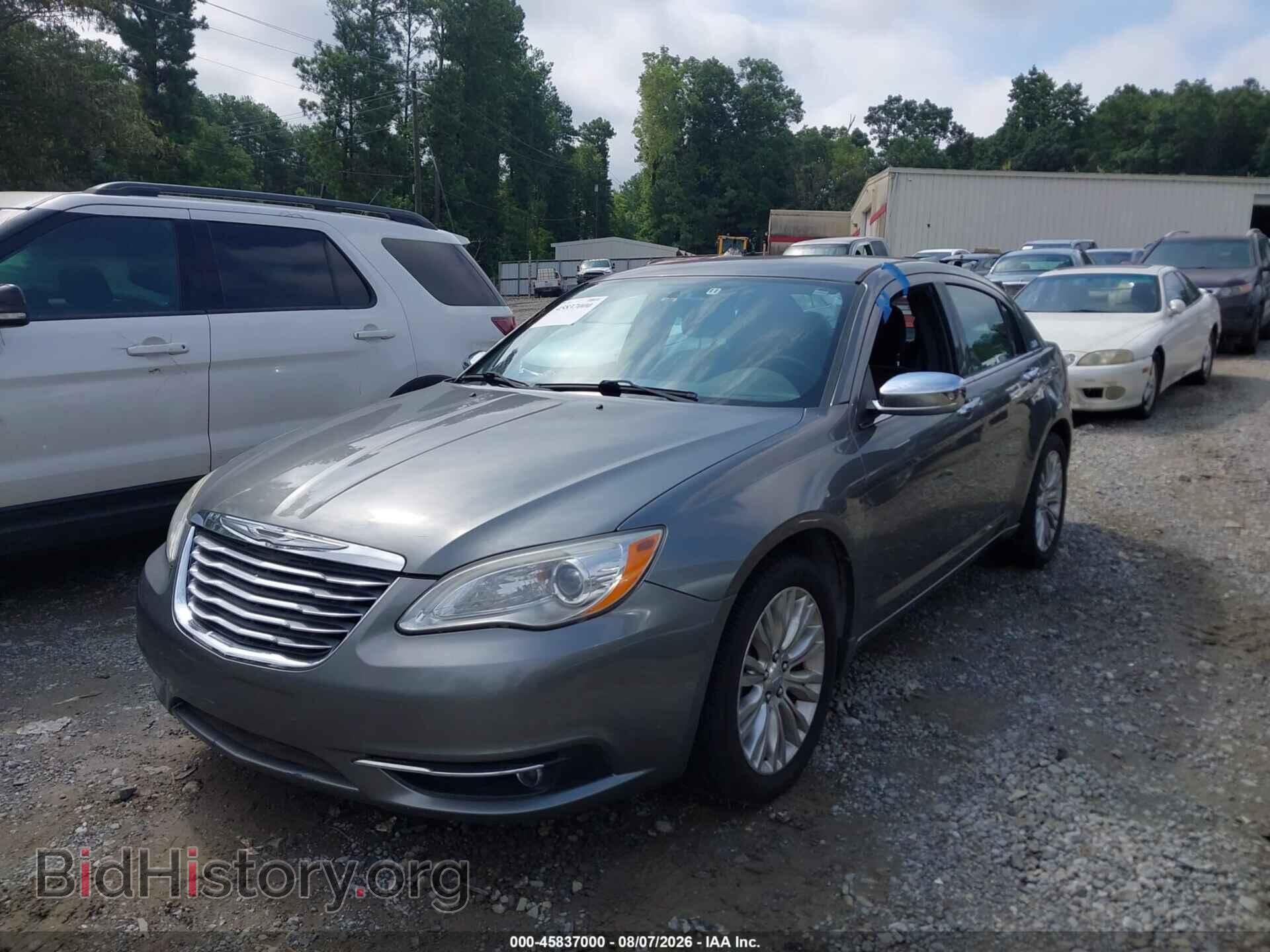 2012 CHRYSLER 200 - VIN: 1C3CCBCB5CN257616 - Photo 2