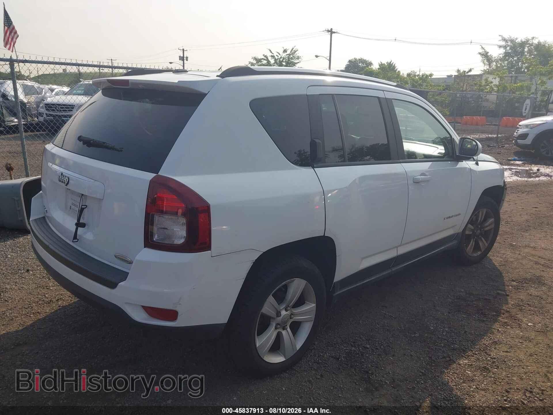 2014 JEEP COMPASS - VIN: 1C4NJDEB7ED731285 - Photo 4