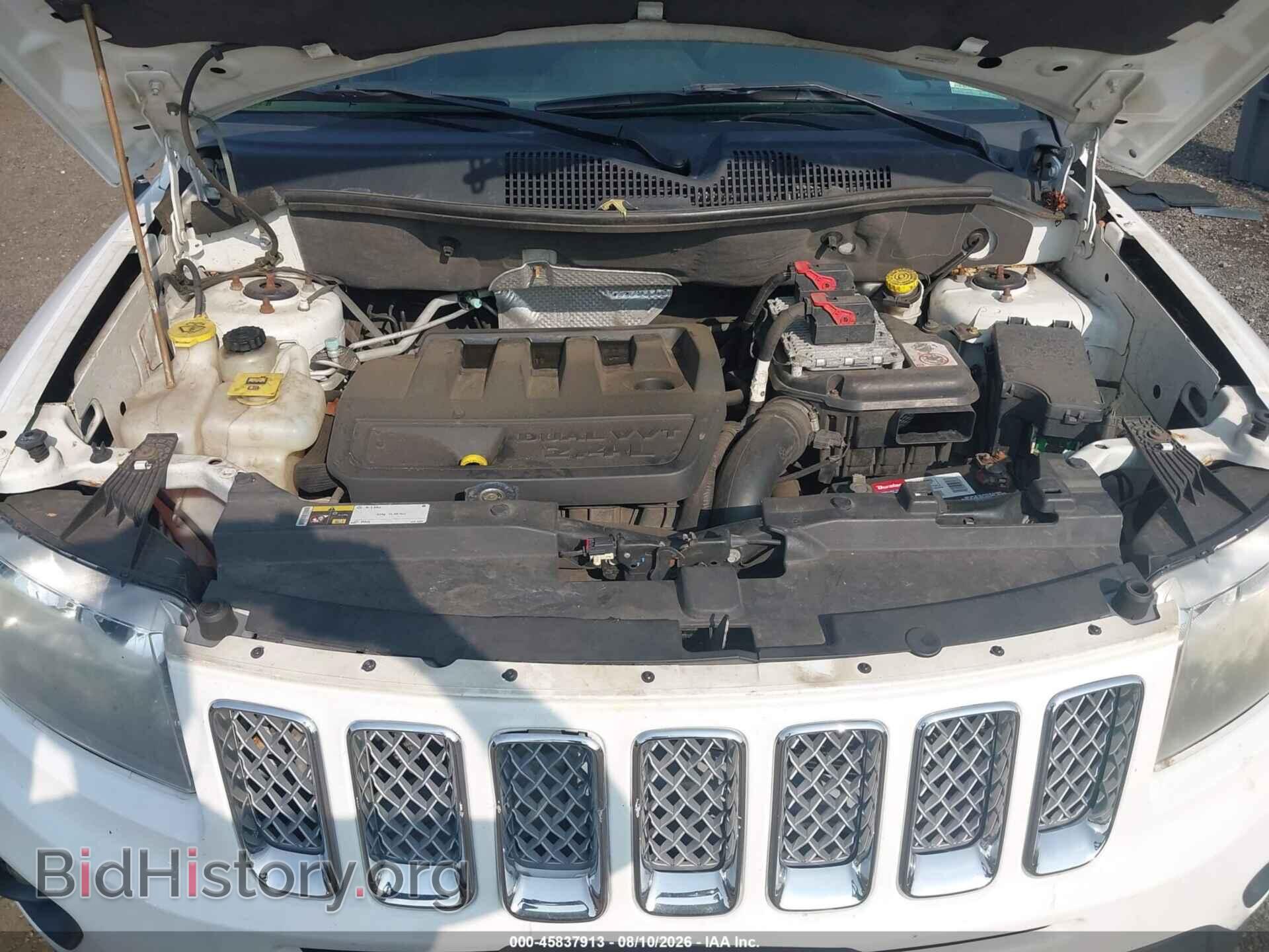 2014 JEEP COMPASS - VIN: 1C4NJDEB7ED731285 - Photo 10