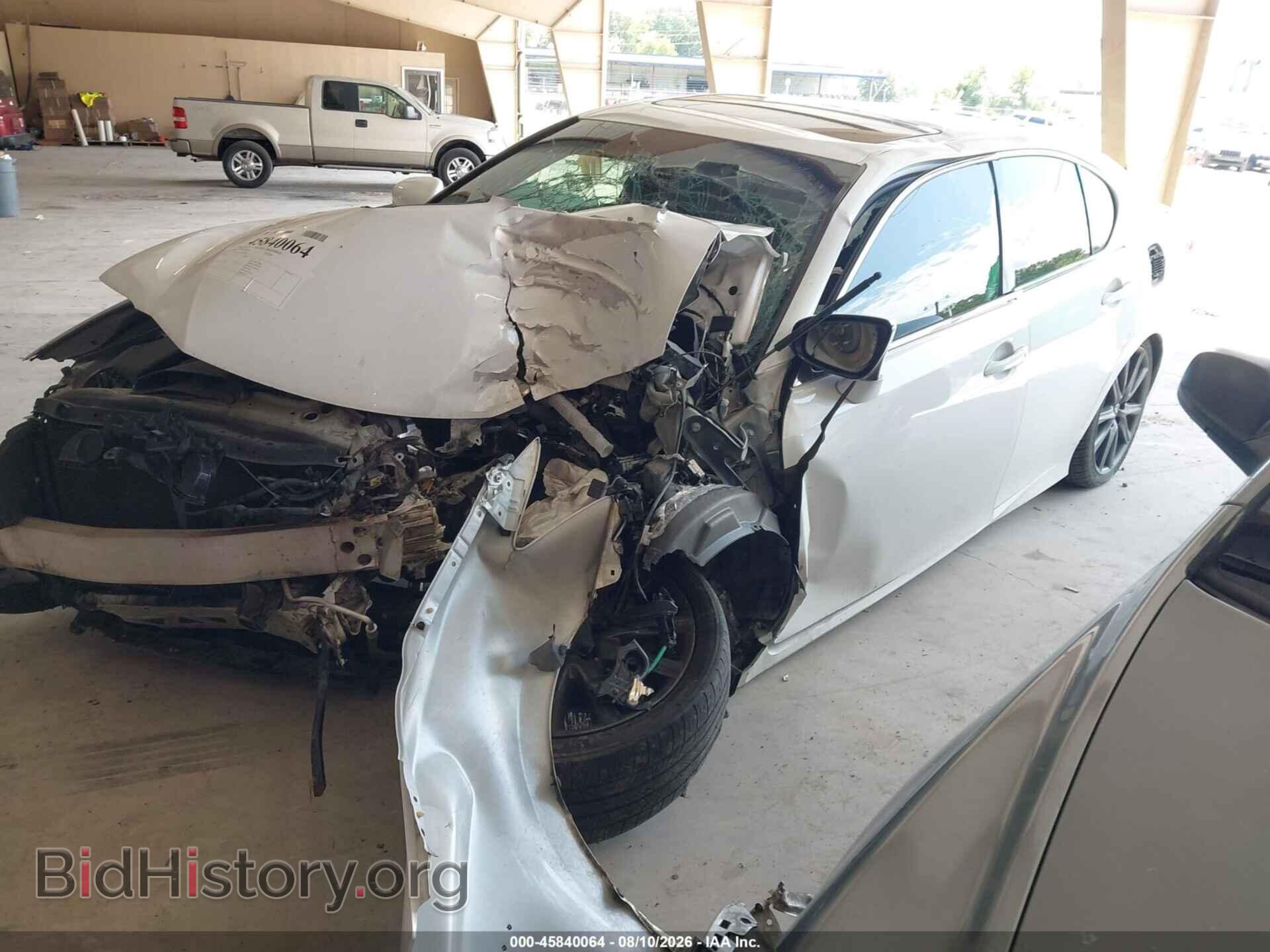 2015 LEXUS GS 350 - VIN: JTHBE1BL7FA009609 - Photo 2